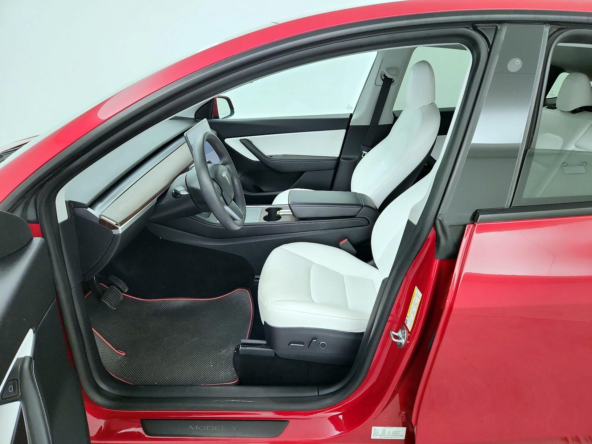 Thumbnail: 2021 Tesla Model Y - 11