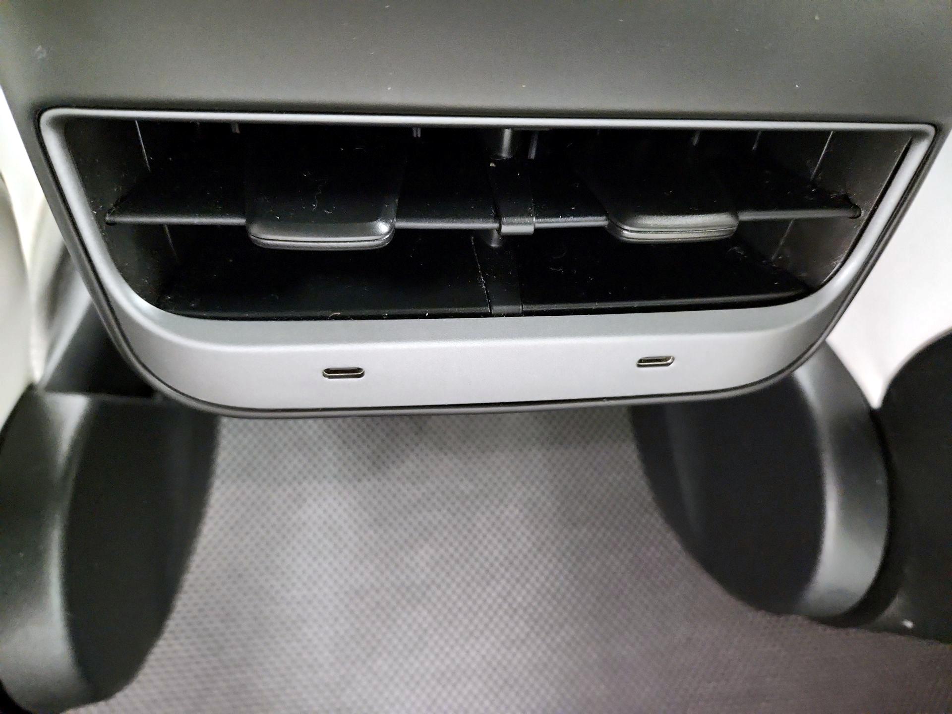 Thumbnail: 2021 Tesla Model Y - 18