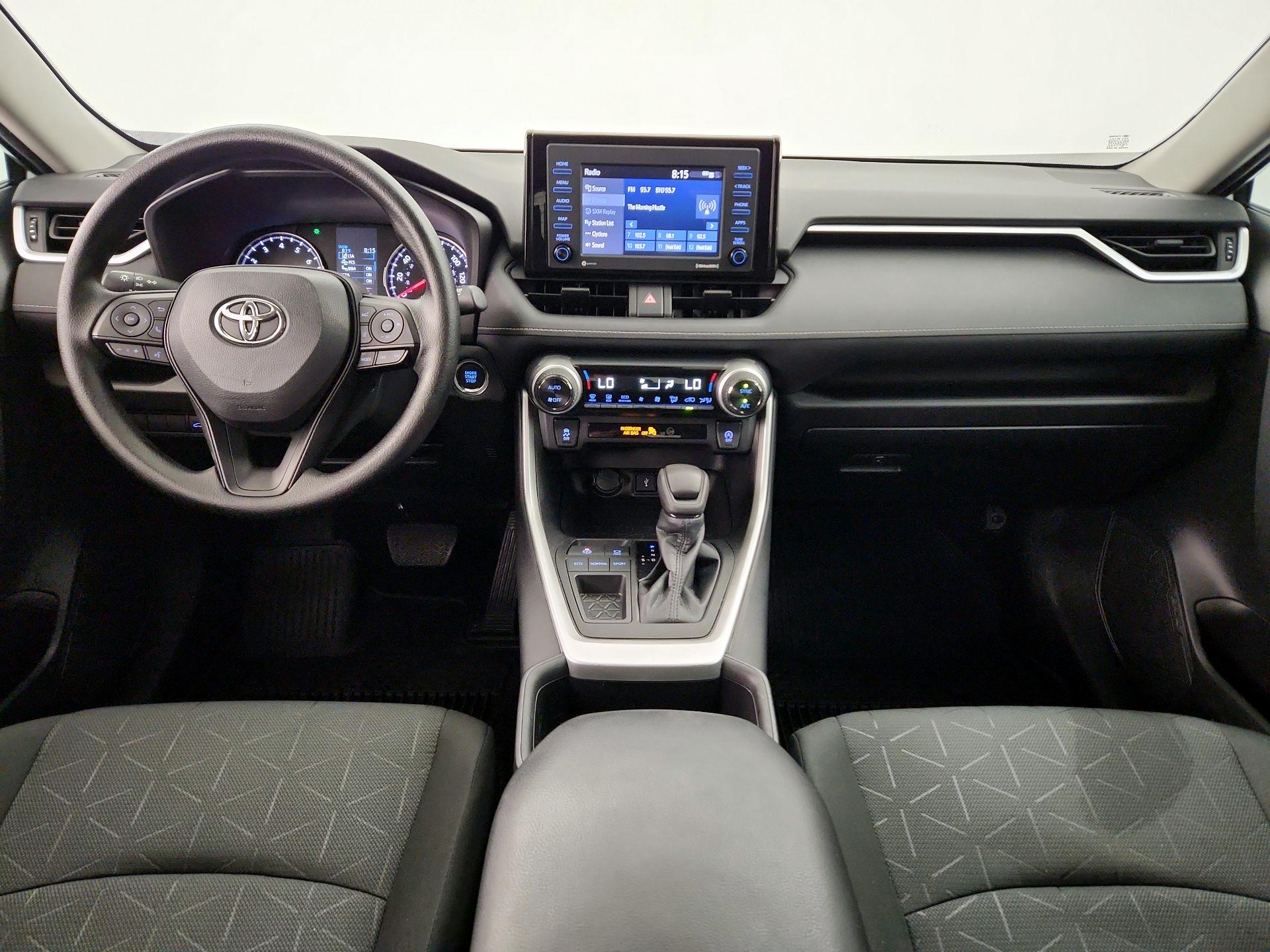 Thumbnail: 2022 Toyota RAV4 - 9