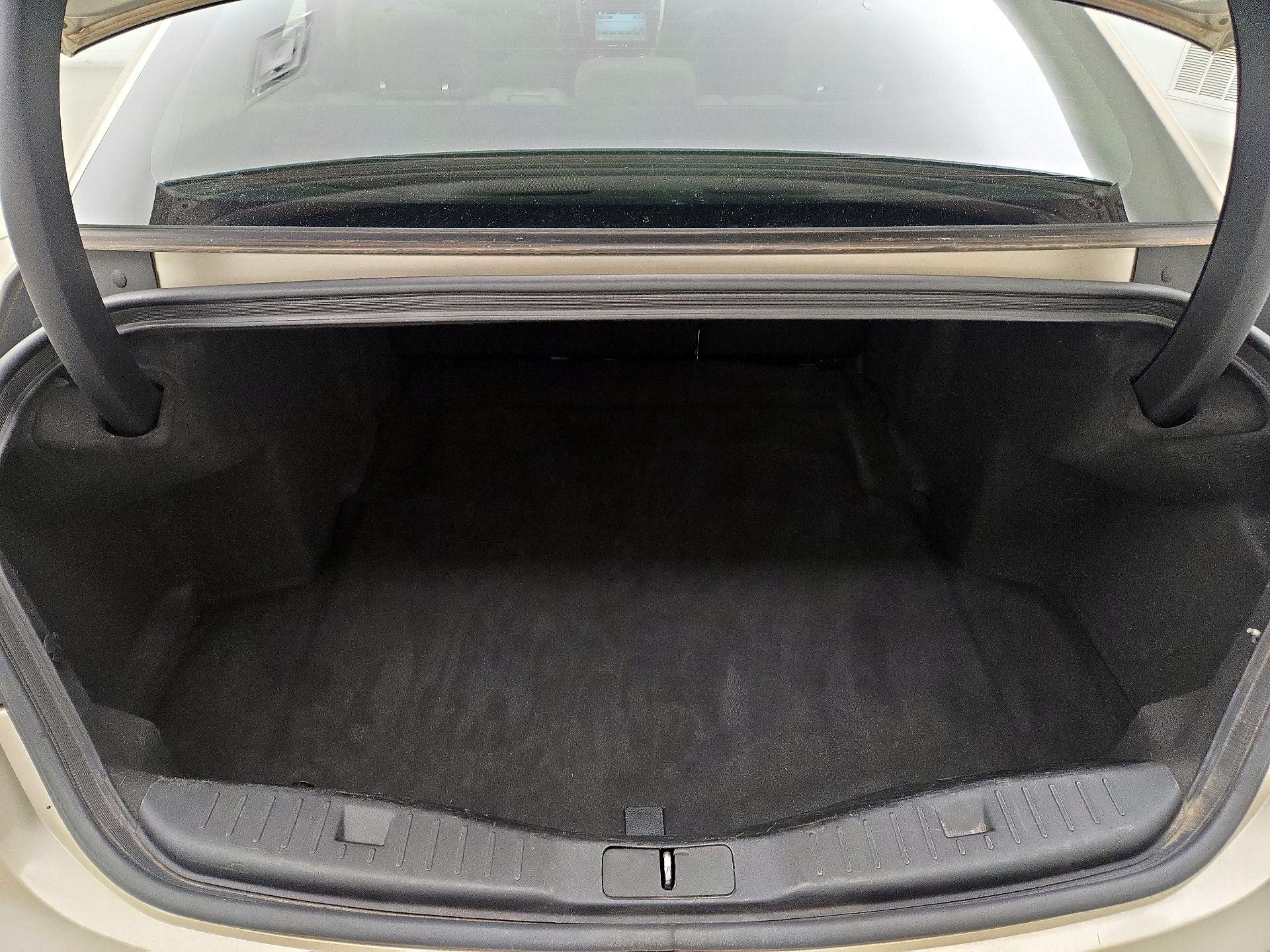 Thumbnail: 2017 Lincoln MKZ - 20