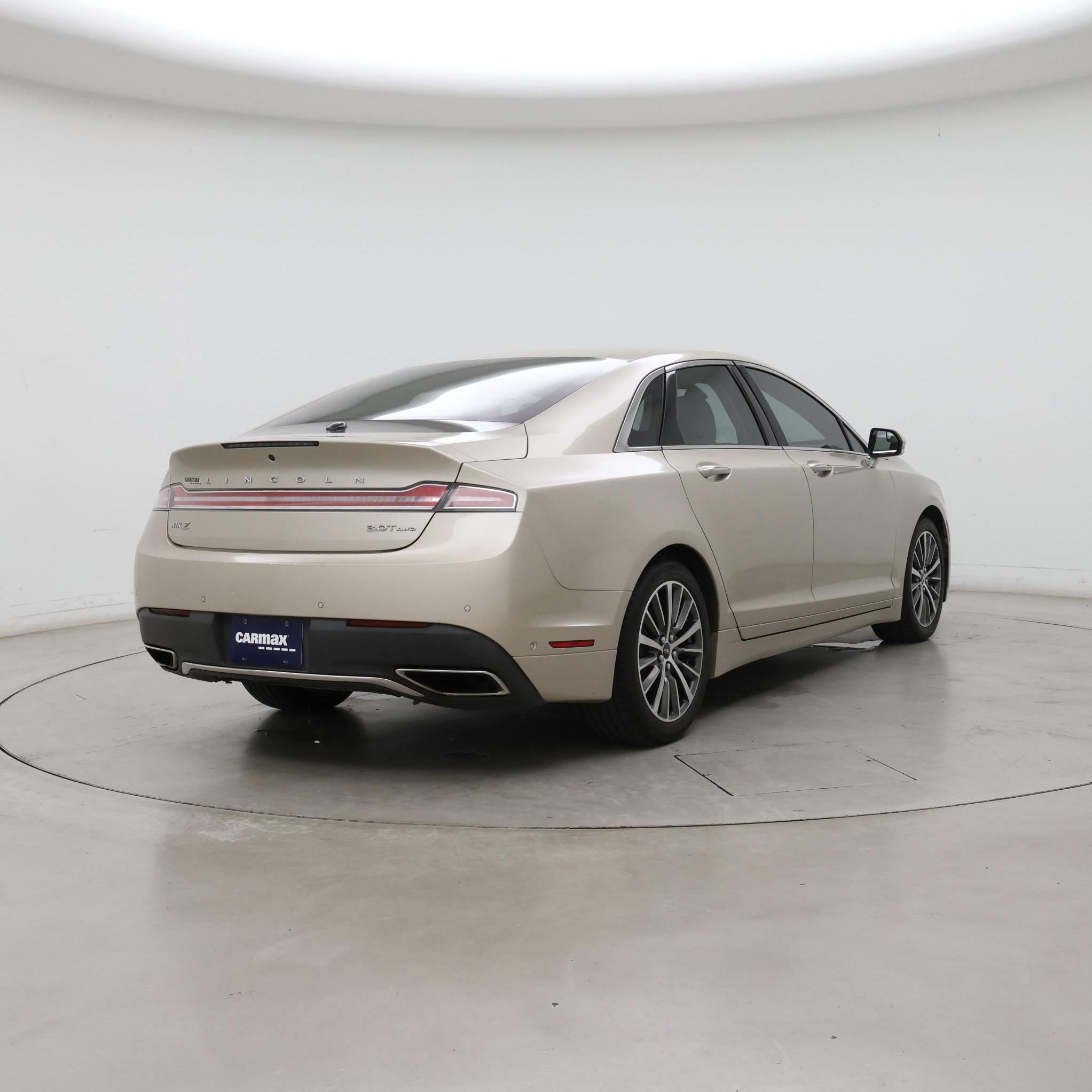 Thumbnail: 2017 Lincoln MKZ - 8