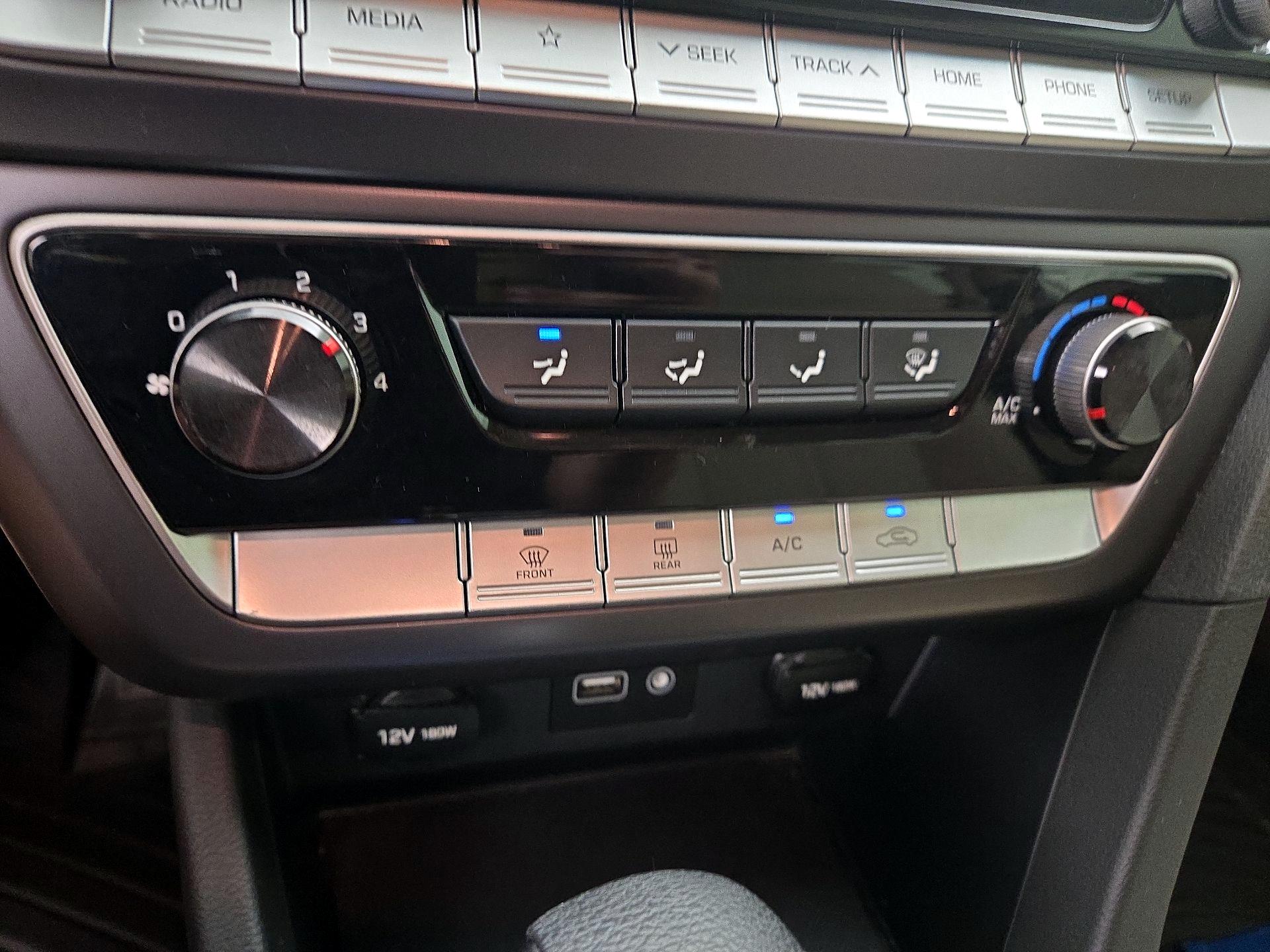 Thumbnail: 2018 Hyundai Sonata - 16