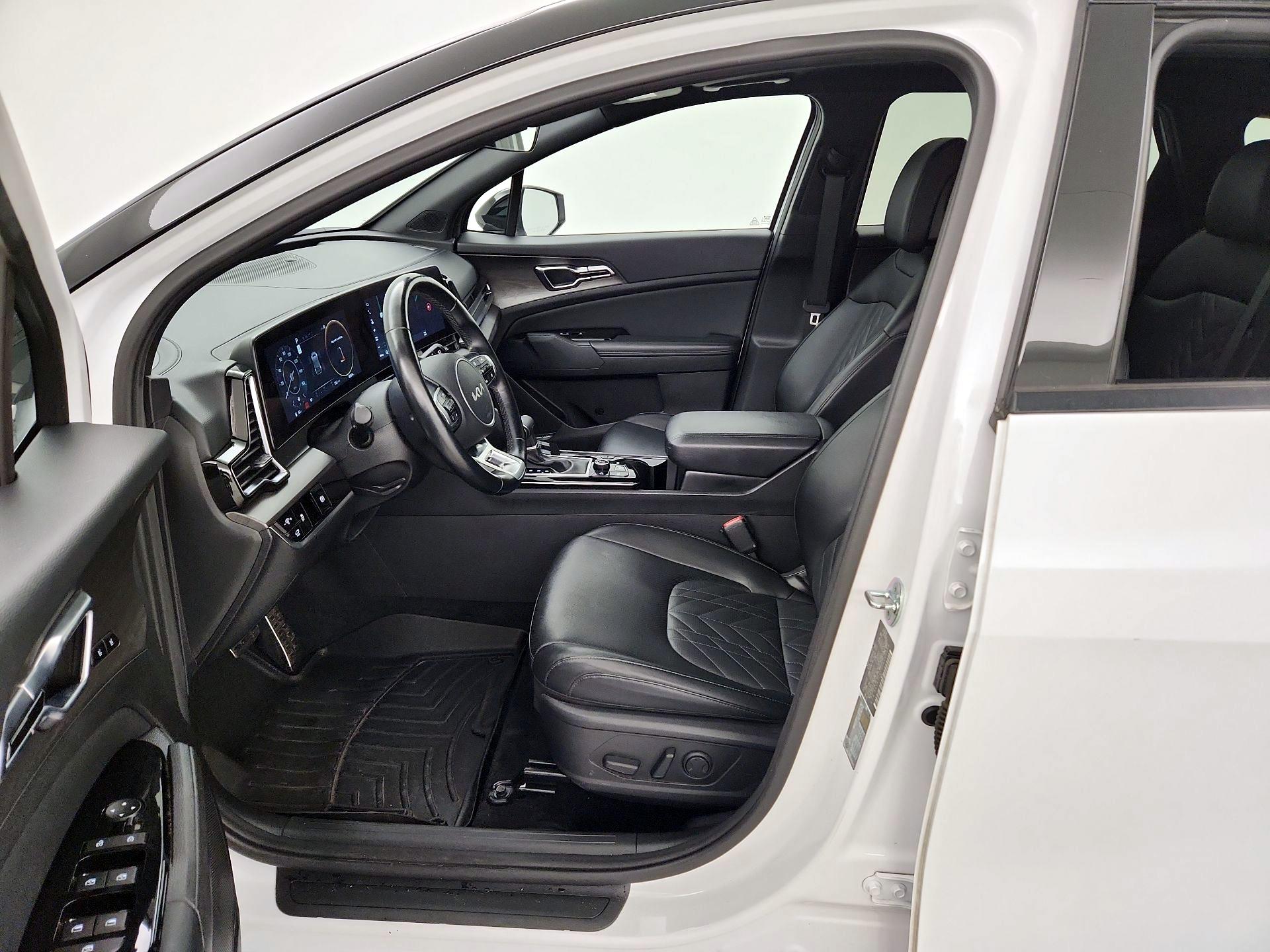 Thumbnail: 2023 Kia Sportage - 11
