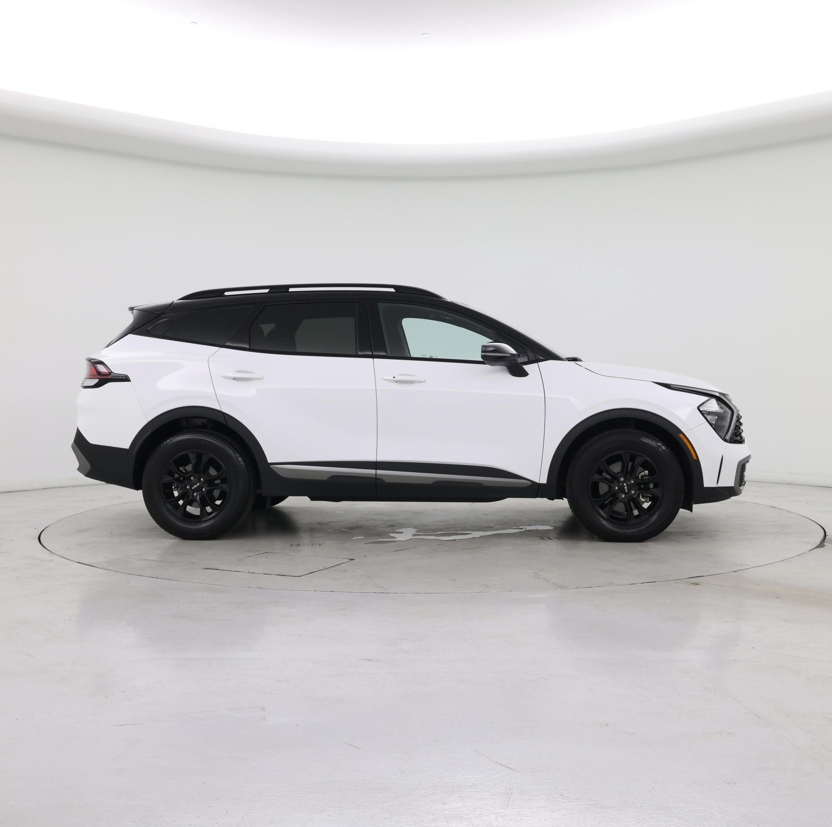 Thumbnail: 2023 Kia Sportage - 7