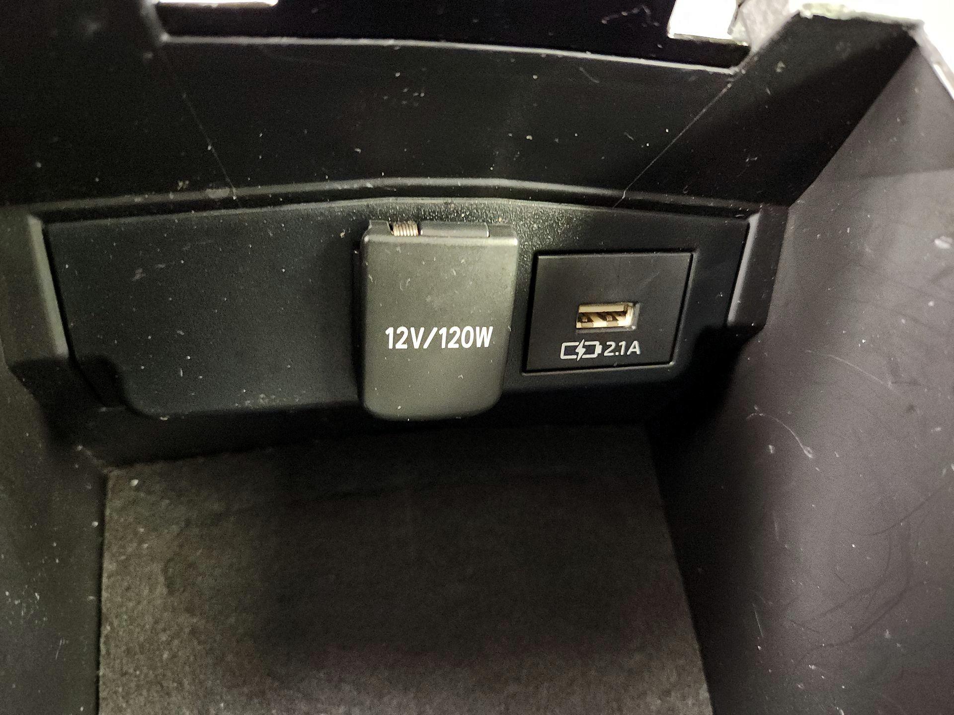Thumbnail: 2021 Toyota Corolla - 18