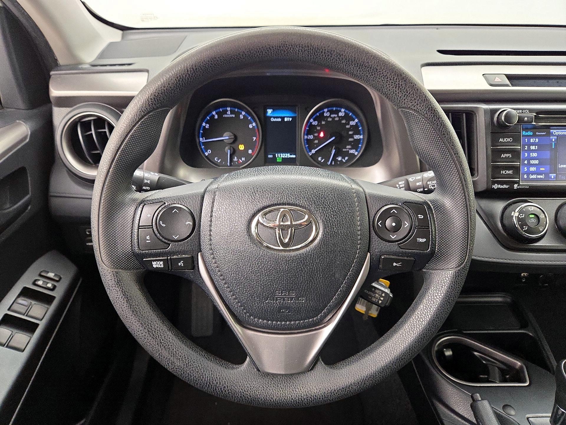 Thumbnail: 2017 Toyota RAV4 - 10