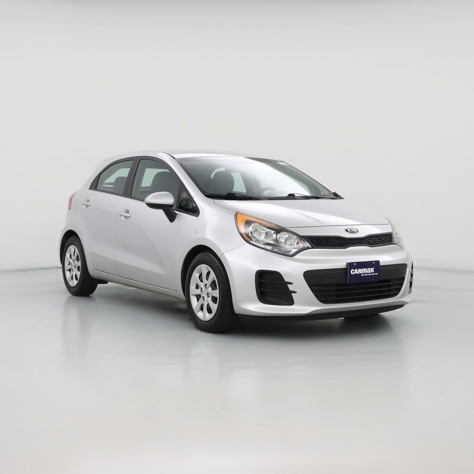 Thumbnail: 2016 Kia Rio5 - 1
