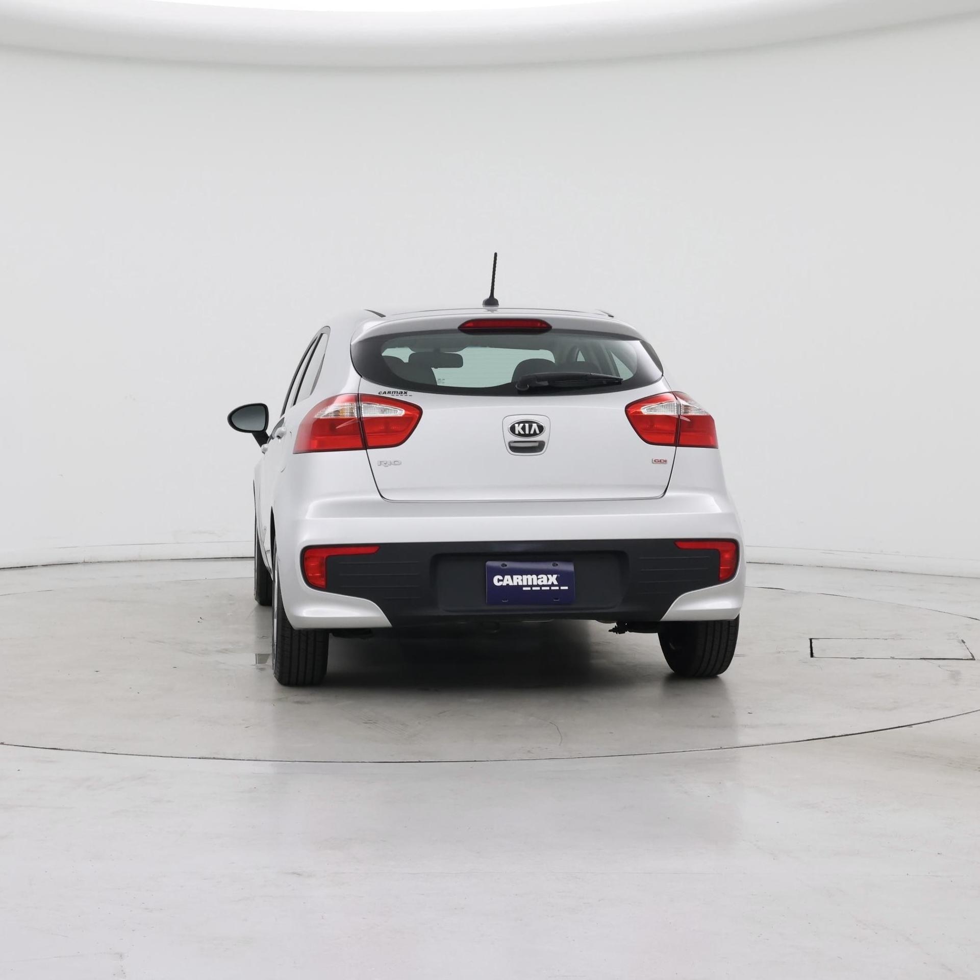 Thumbnail: 2016 Kia Rio5 - 6