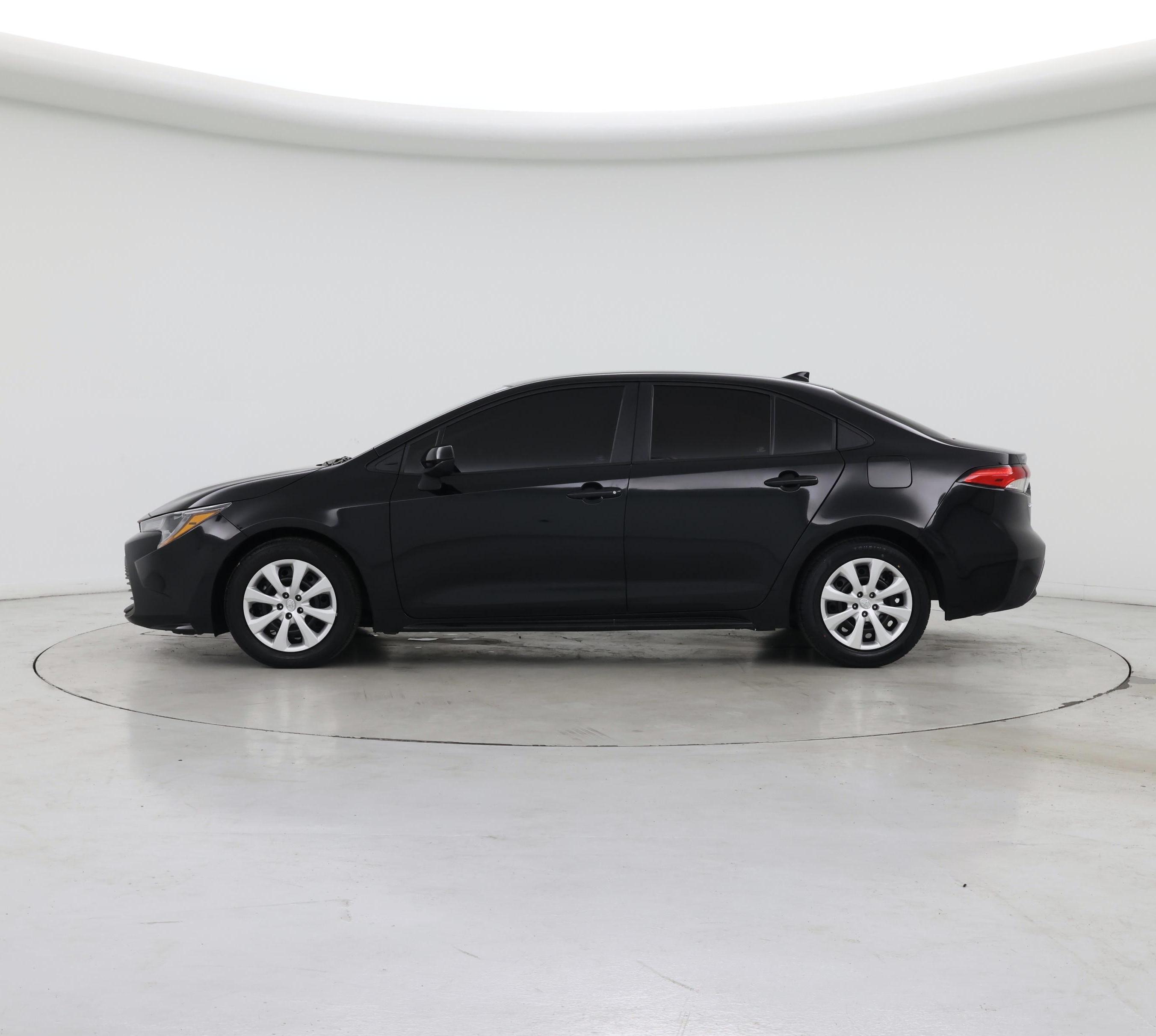 Thumbnail: 2023 Toyota Corolla - 3