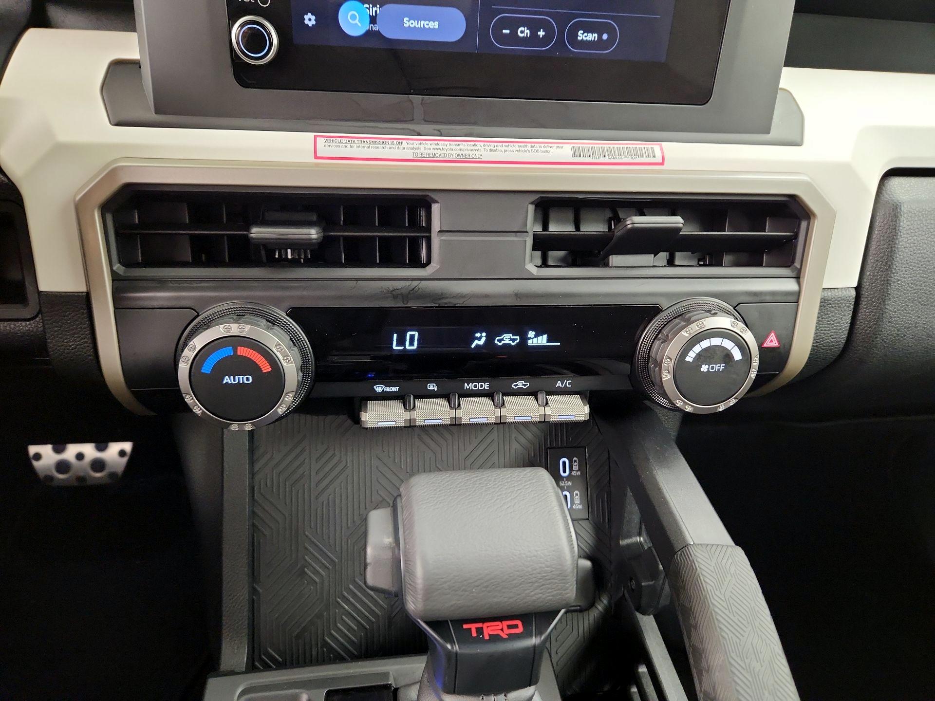 Thumbnail: 2024 Toyota Tacoma - 16