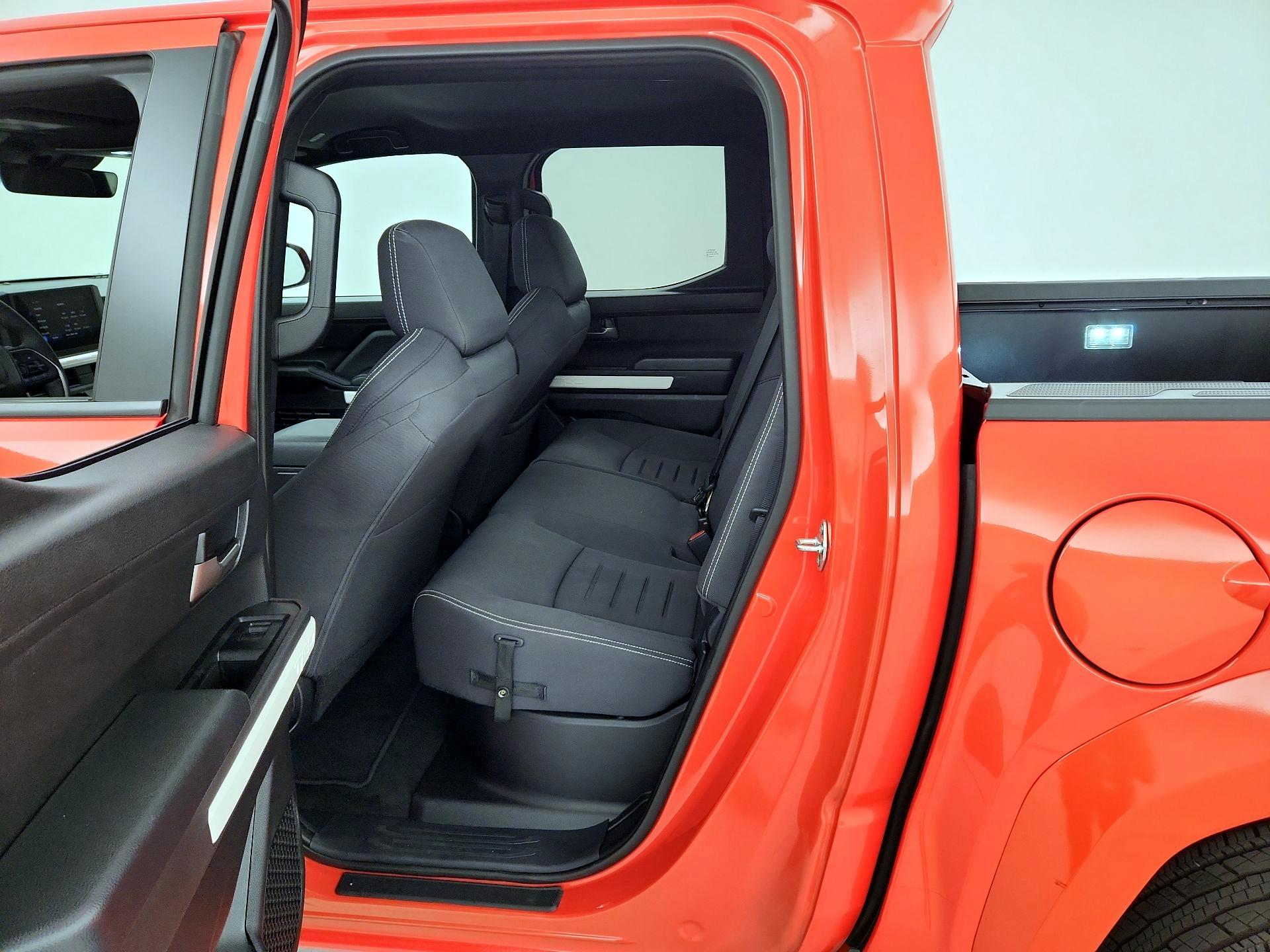 Thumbnail: 2024 Toyota Tacoma - 19