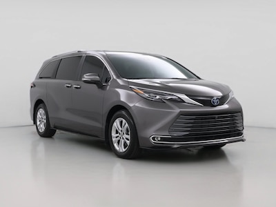 Gray 2024 Toyota Sienna Hybrid Platinum