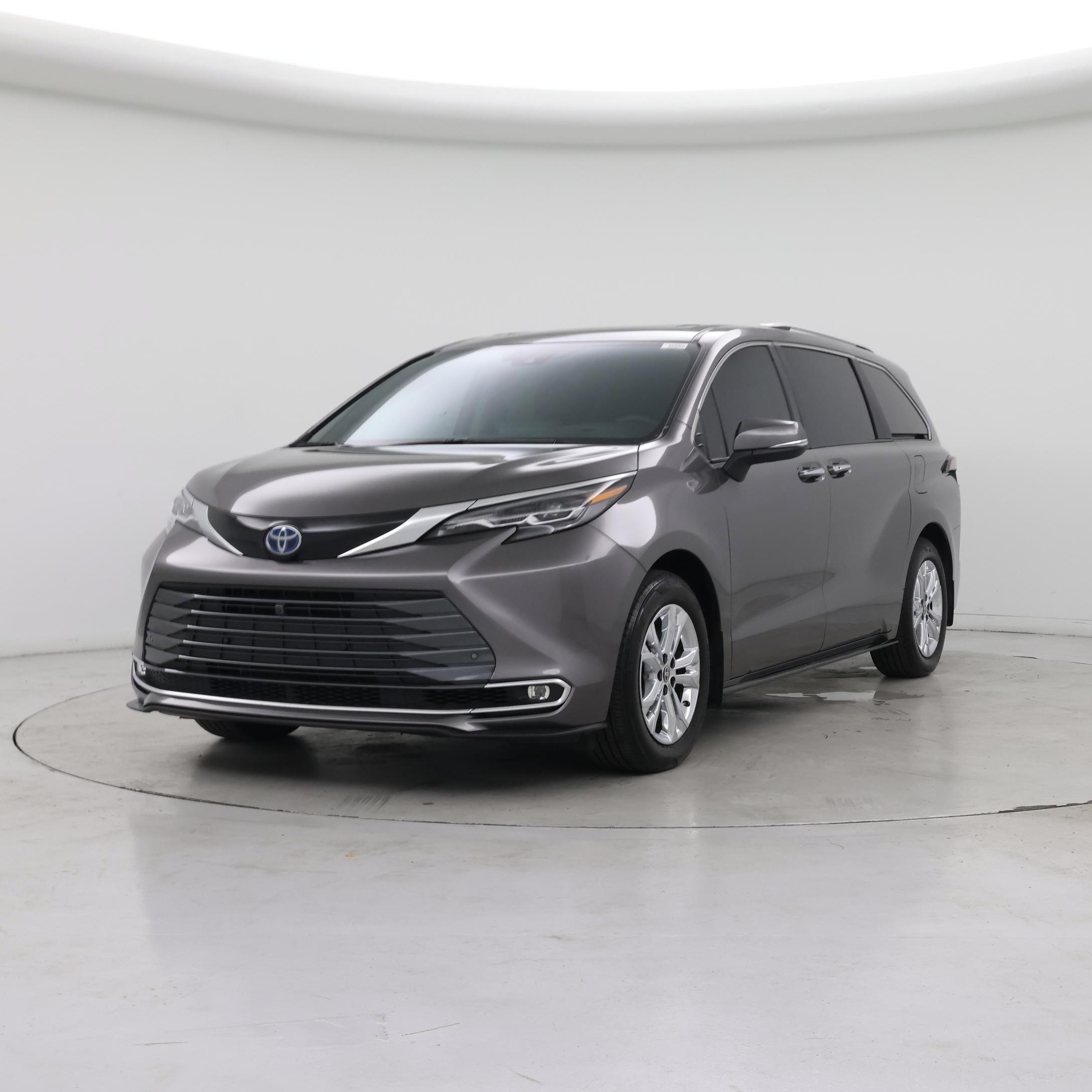 Thumbnail: 2024 Toyota Sienna - 4