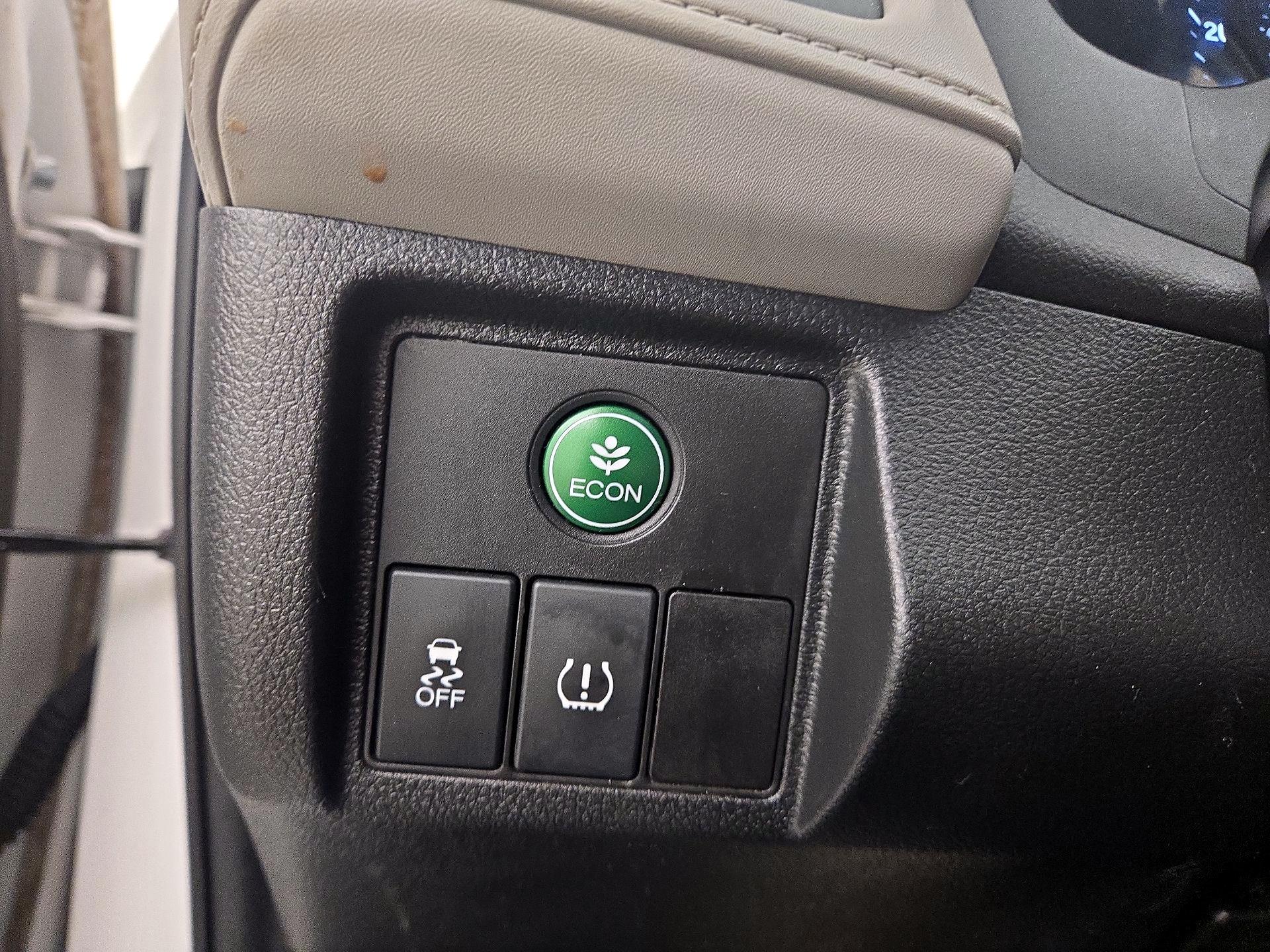 Thumbnail: 2017 Honda HR-V - 13