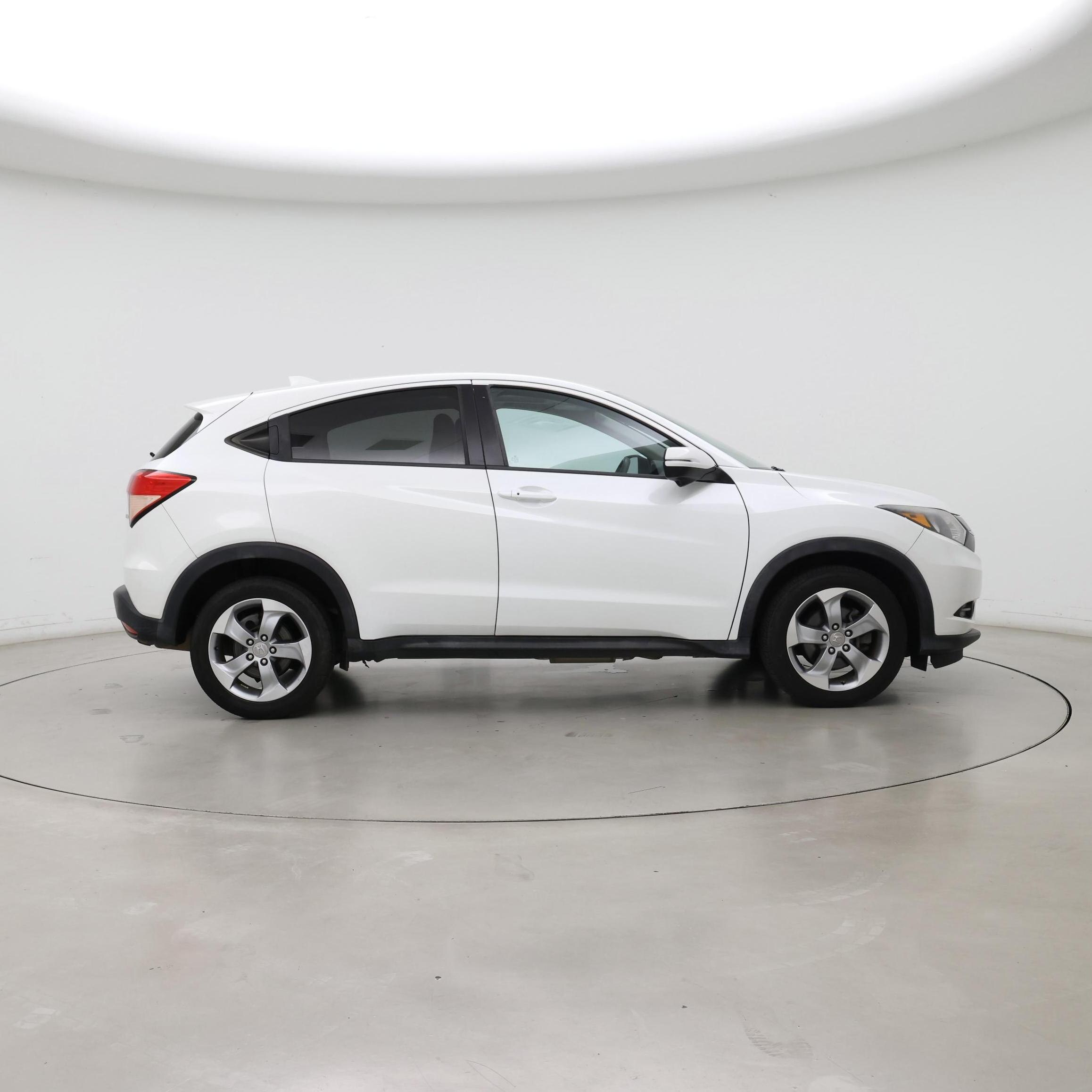 Thumbnail: 2017 Honda HR-V - 7