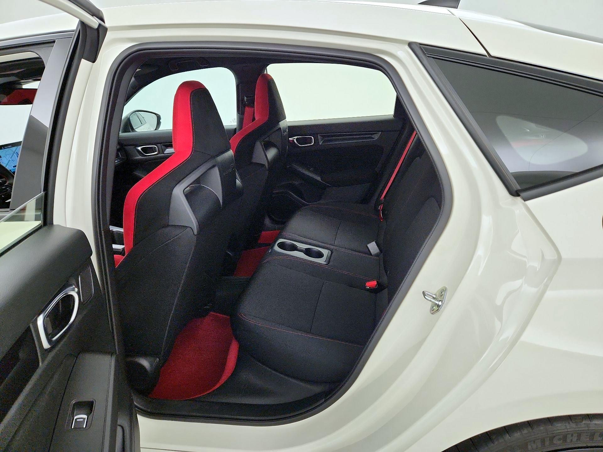 Thumbnail: 2024 Honda Civic - 20