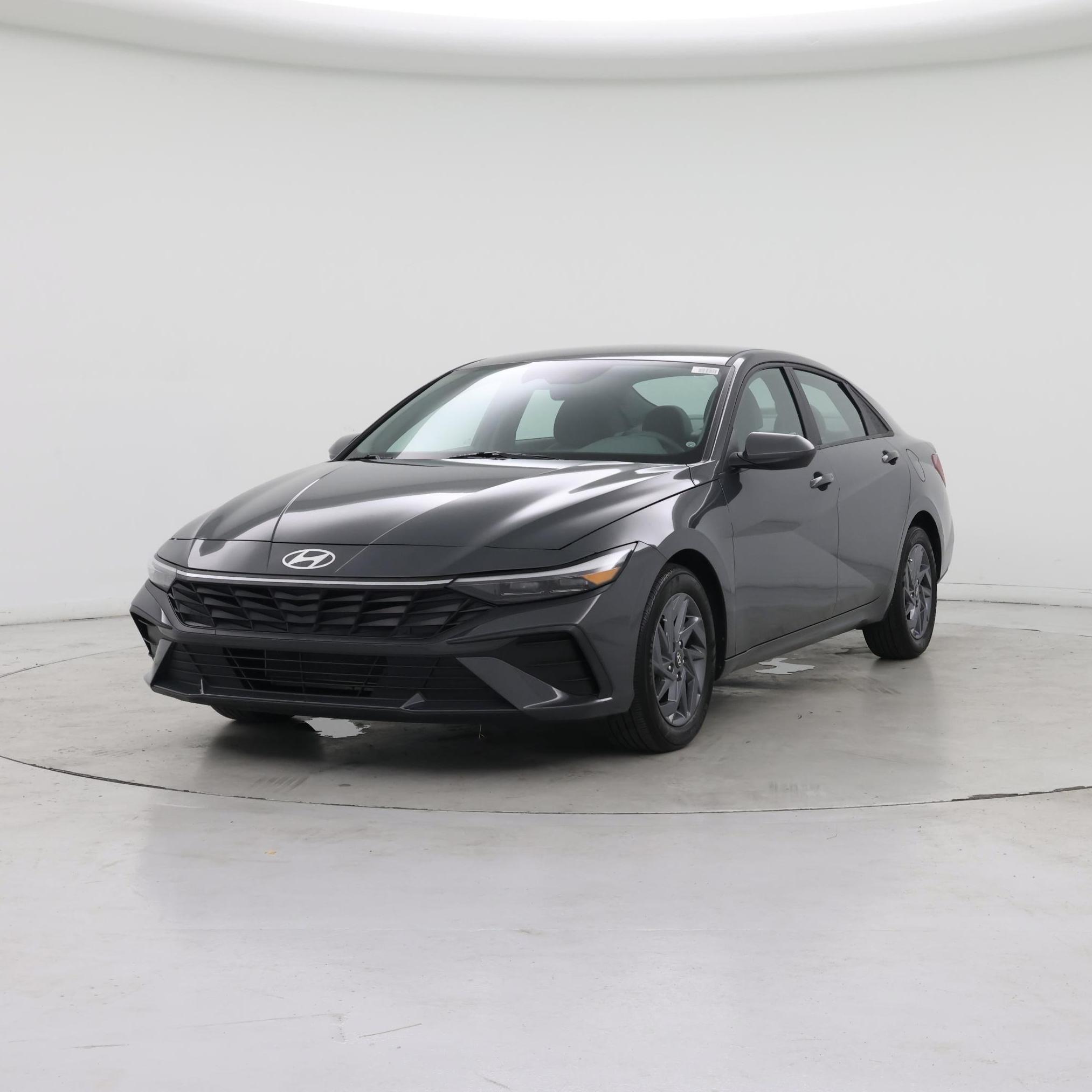 Thumbnail: 2024 Hyundai Elantra - 4