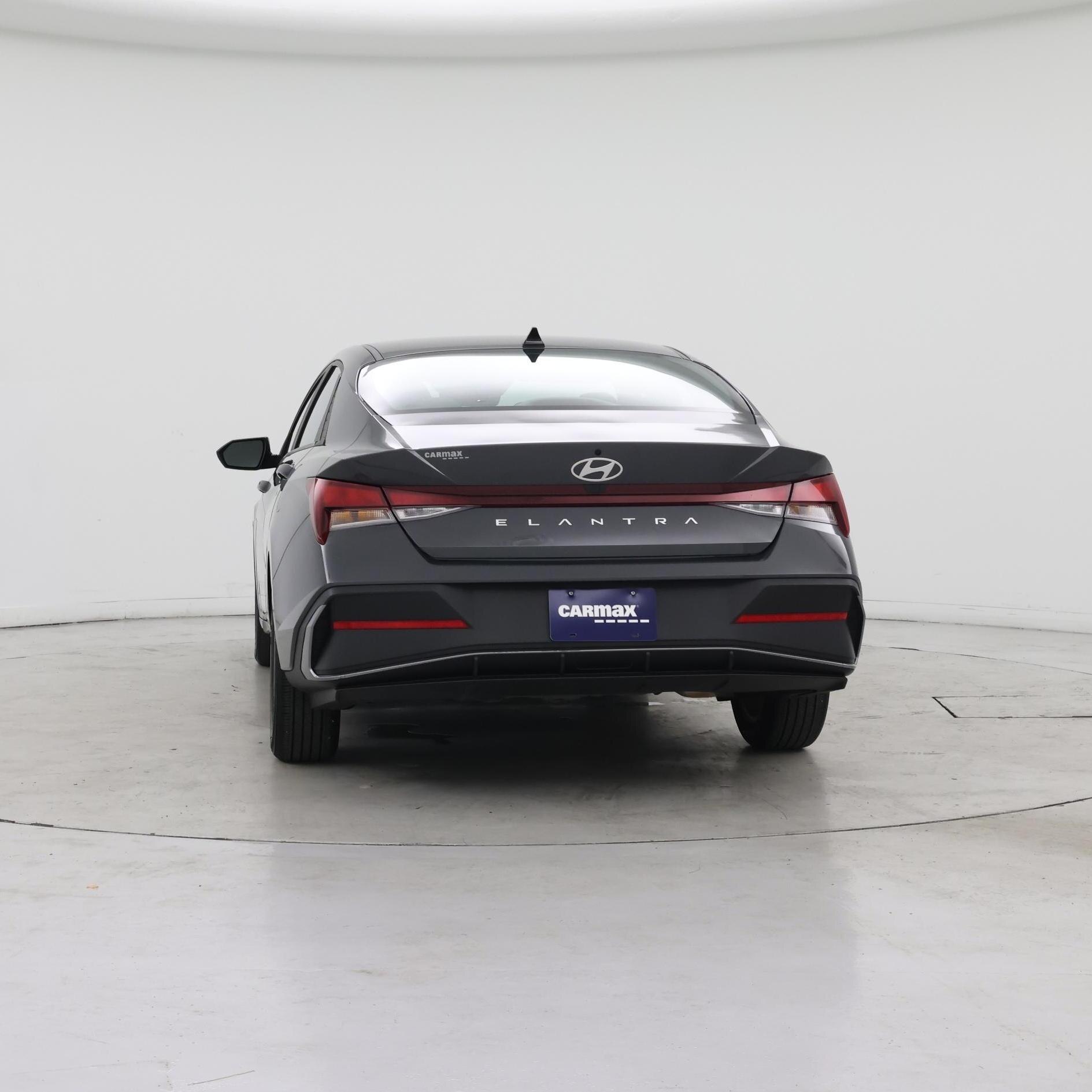 Thumbnail: 2024 Hyundai Elantra - 6