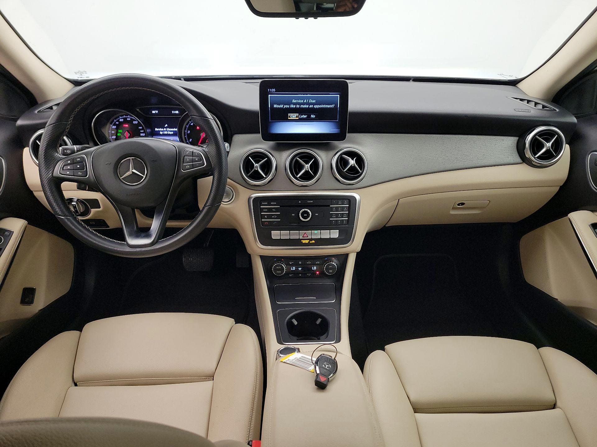 Thumbnail: 2020 Mercedes-Benz GLA - 9