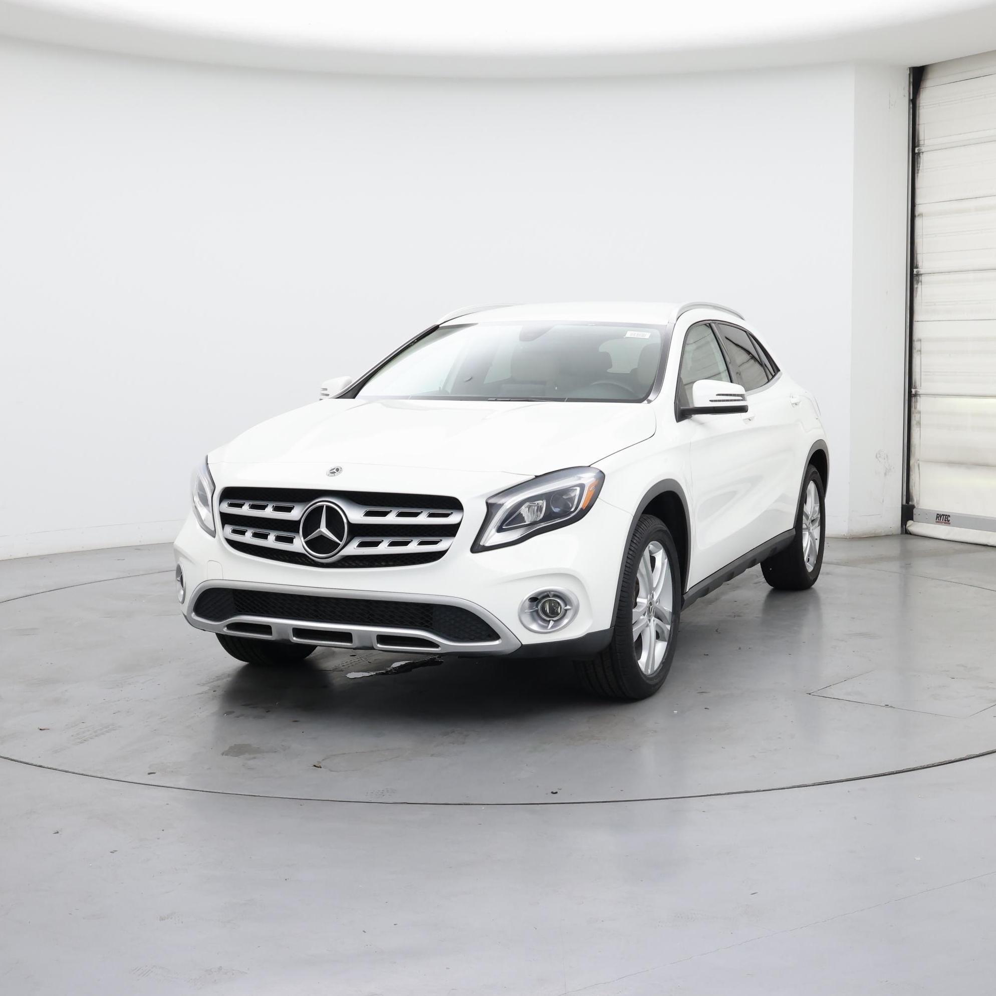 Thumbnail: 2020 Mercedes-Benz GLA - 4