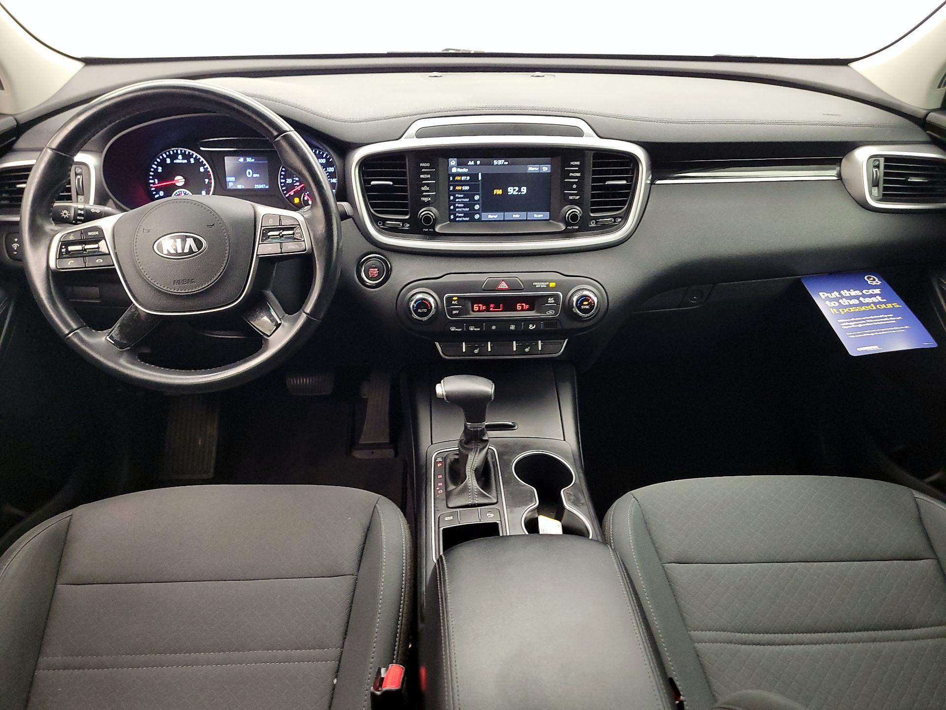 Thumbnail: 2020 Kia Sorento - 9