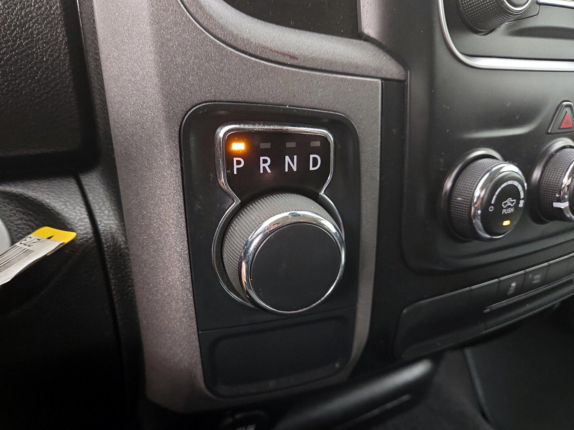 Thumbnail: 2021 RAM 1500 Classic - 17