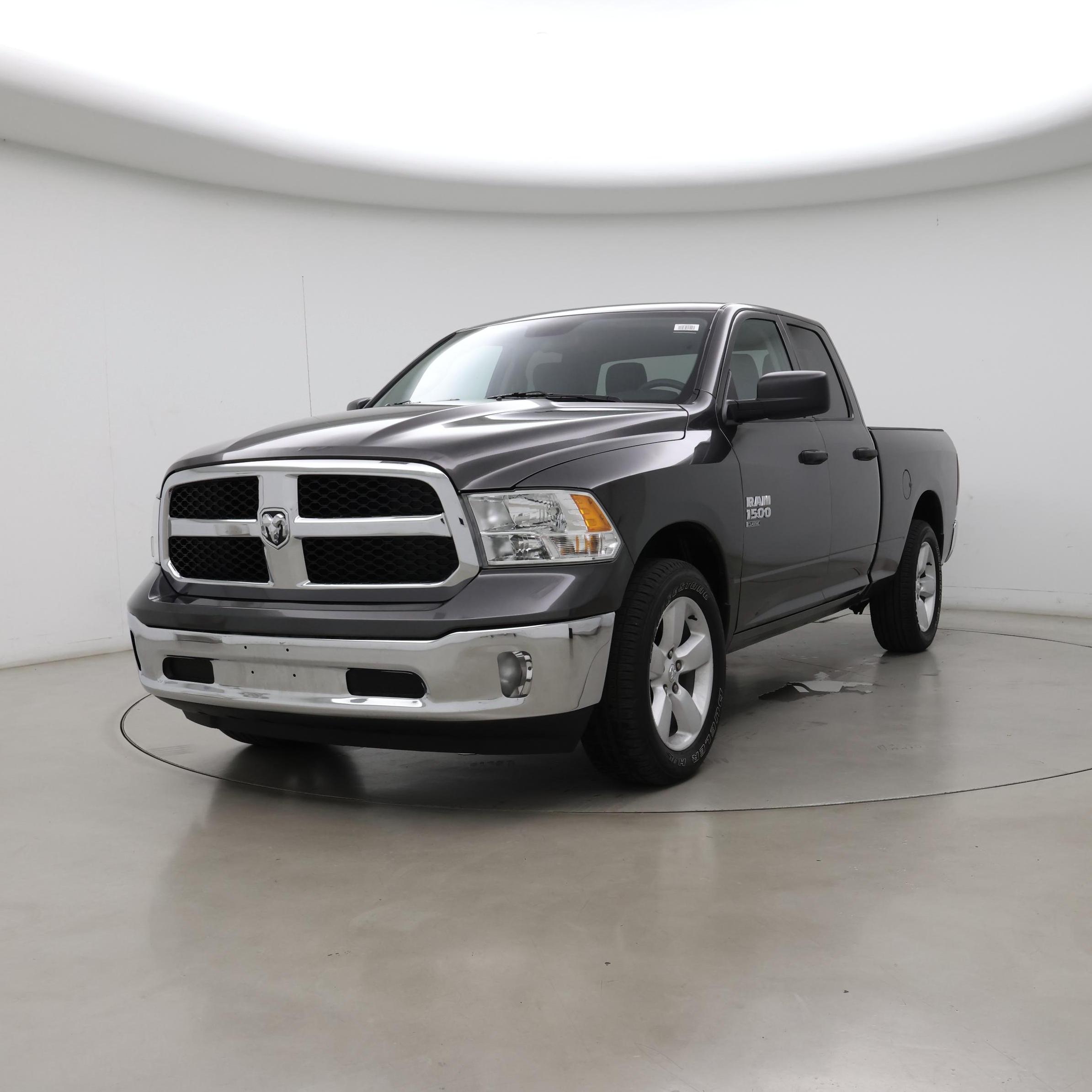 Thumbnail: 2021 RAM 1500 Classic - 4