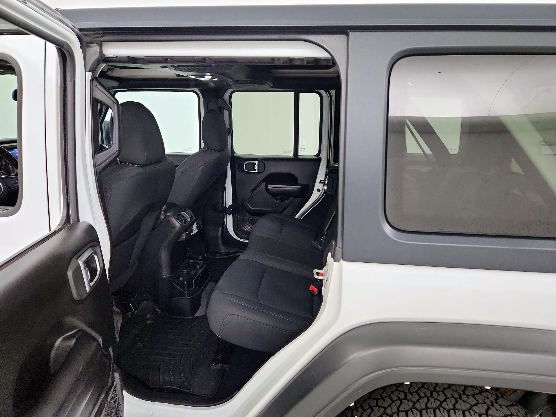 Thumbnail: 2021 Jeep Wrangler - 19