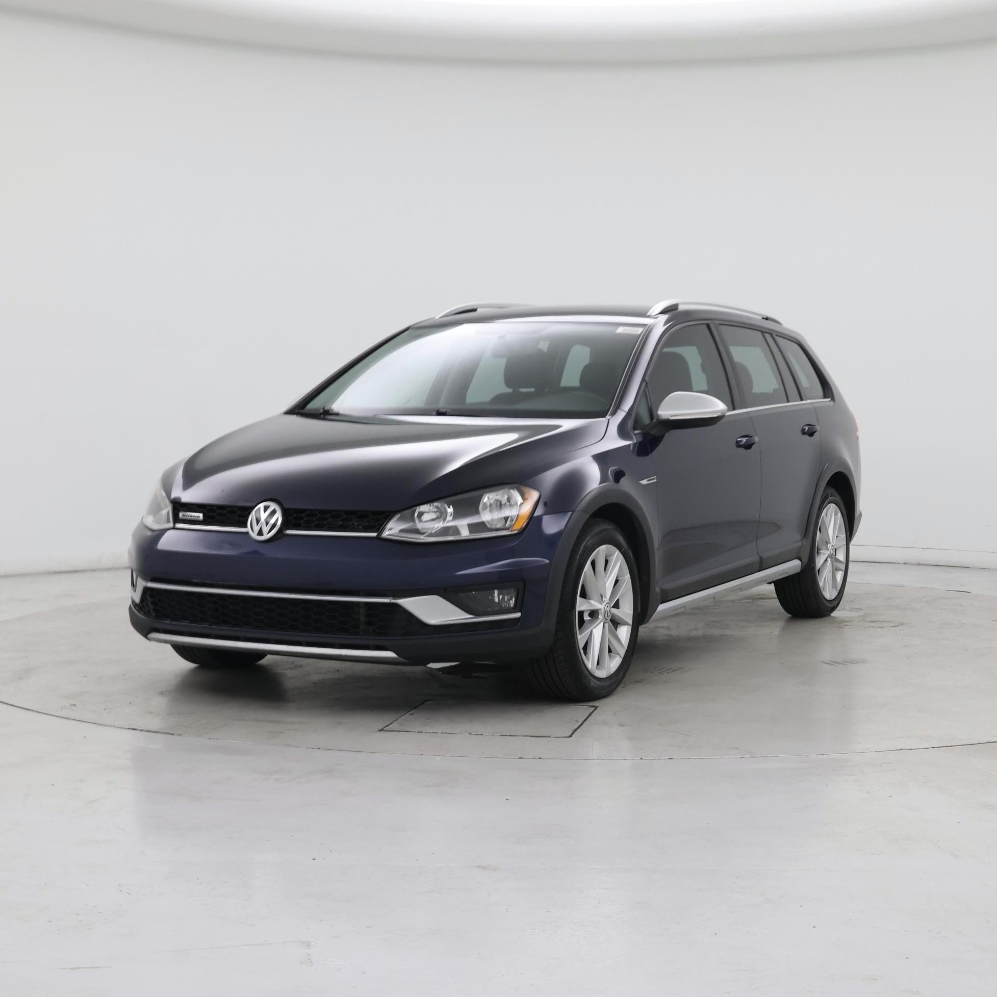 Thumbnail: 2017 Volkswagen Golf - 4