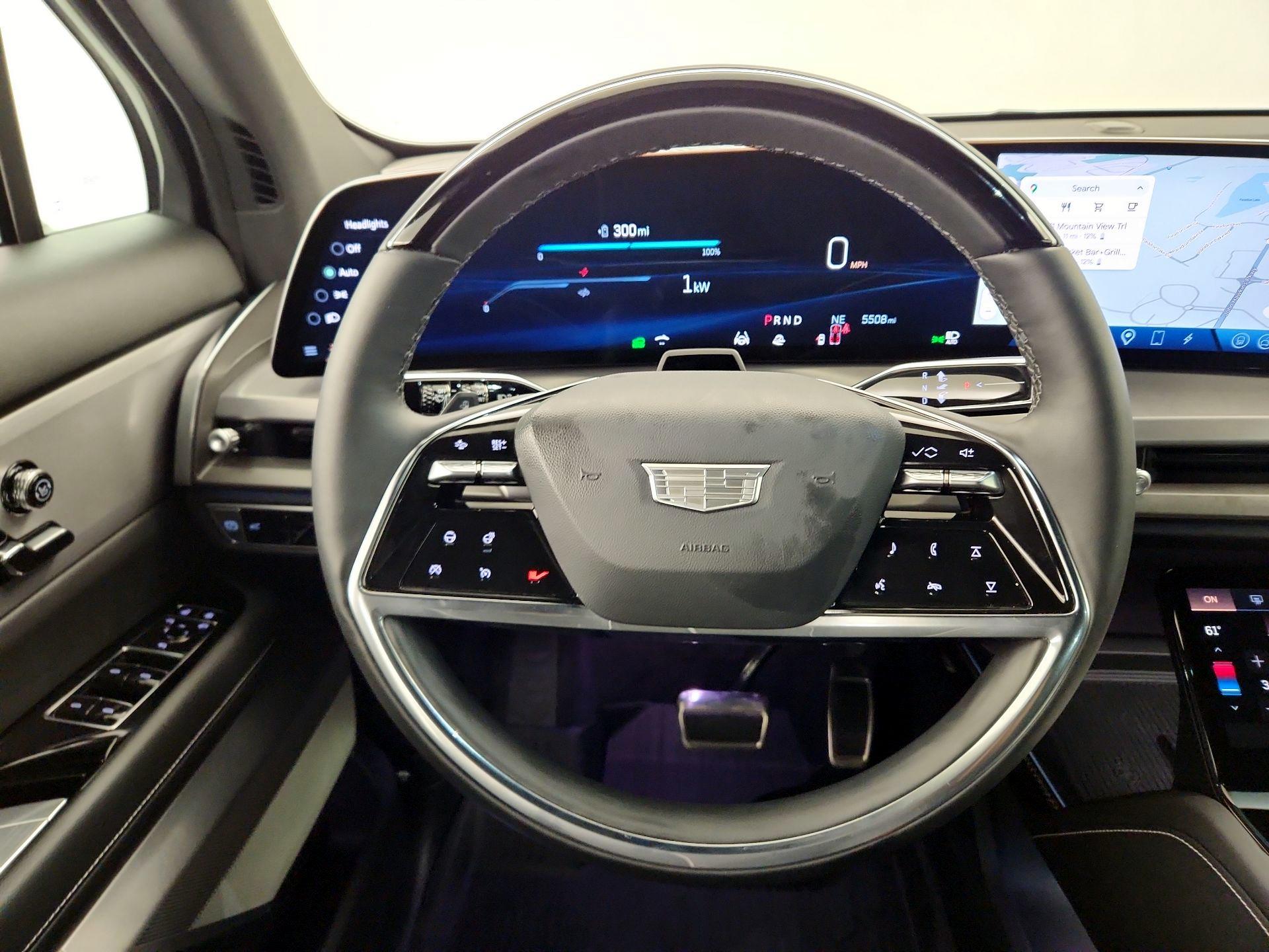 Thumbnail: 2026 Cadillac Vistiq - 10