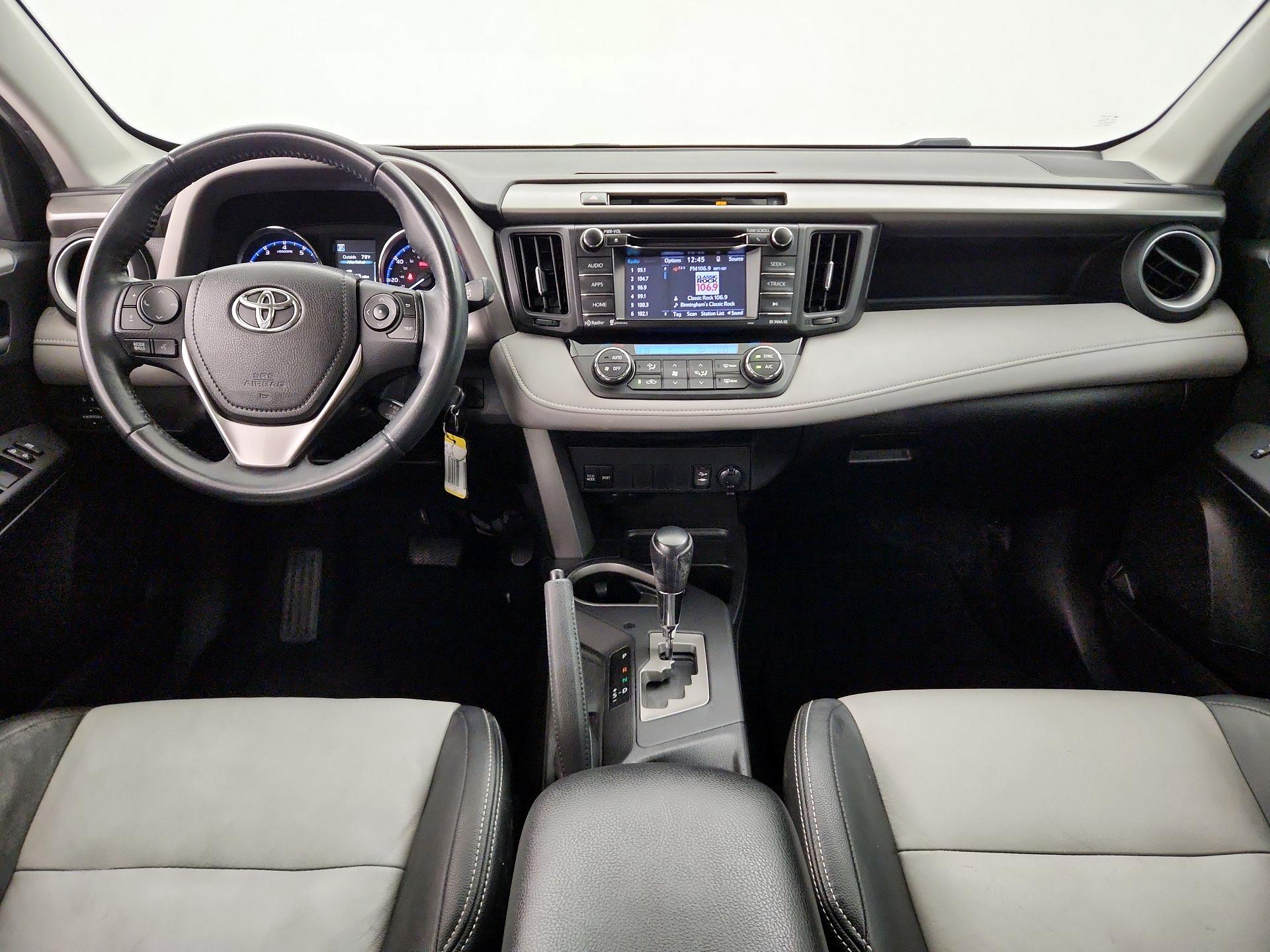 Thumbnail: 2016 Toyota RAV4 - 9
