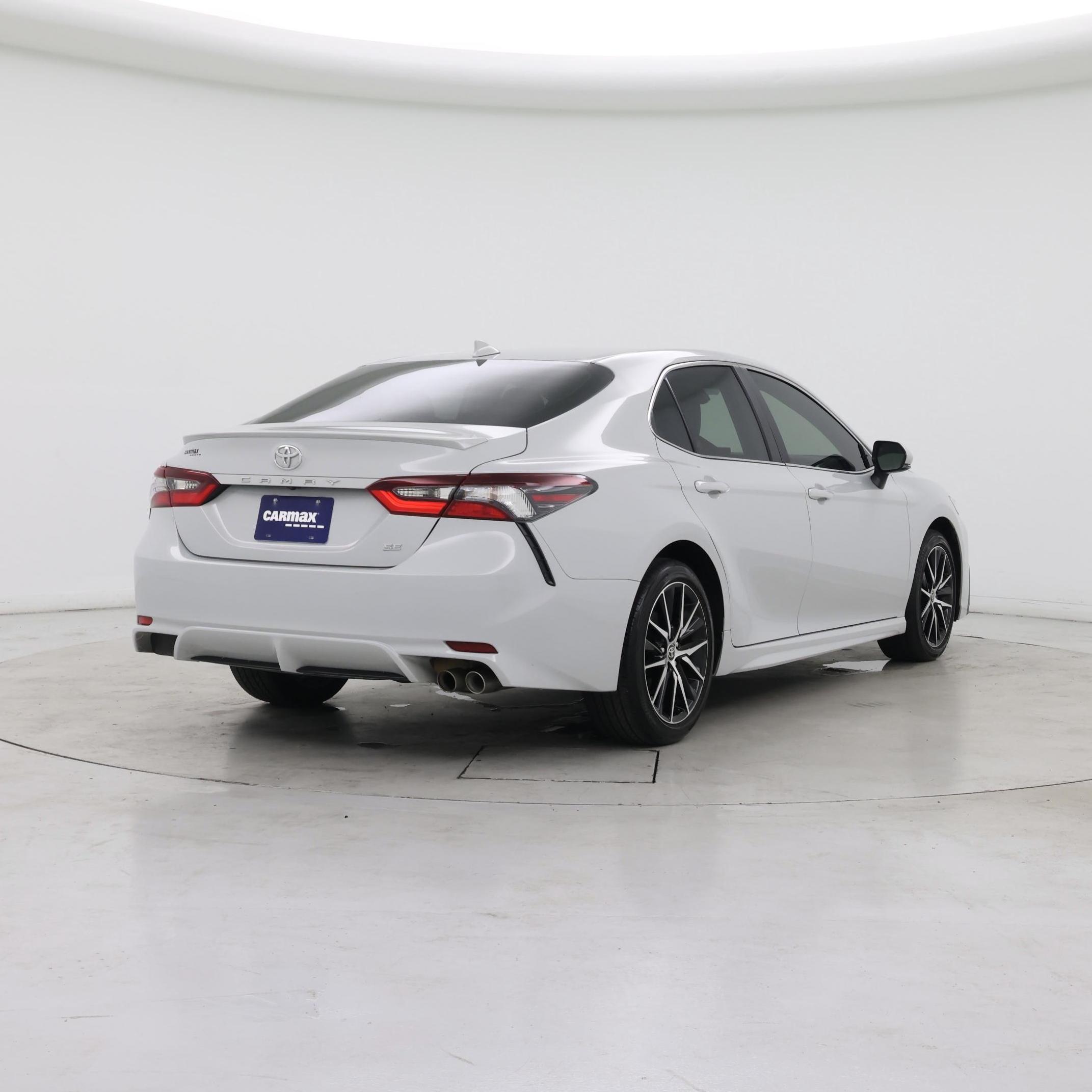 Thumbnail: 2024 Toyota Camry - 8