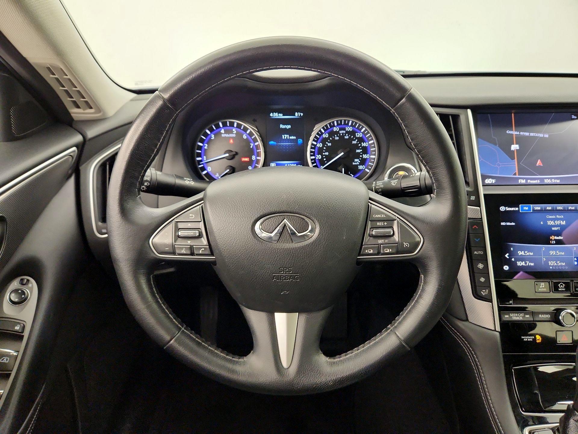 Thumbnail: 2017 INFINITI Q50 - 10