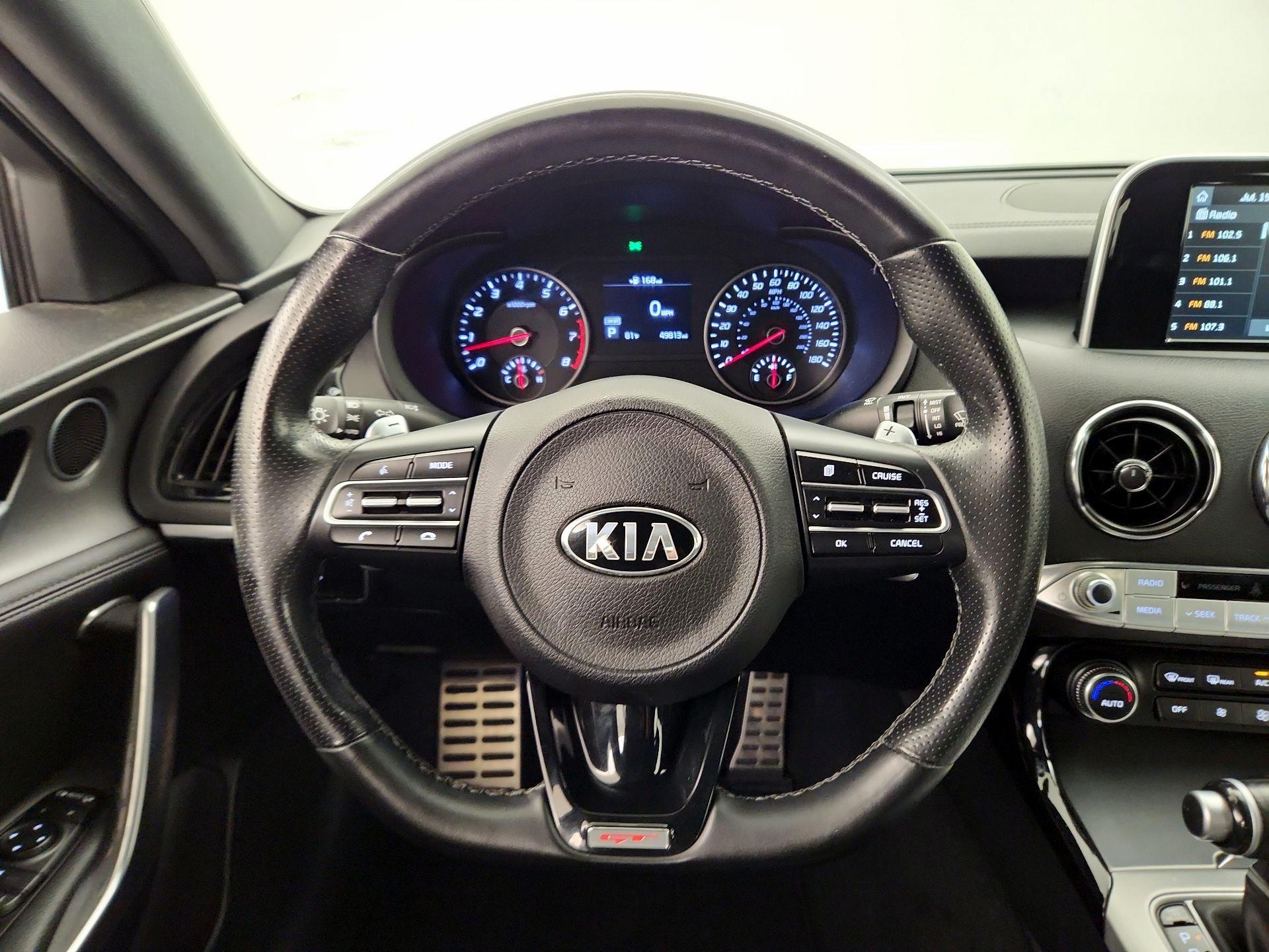Thumbnail: 2020 Kia Stinger - 10