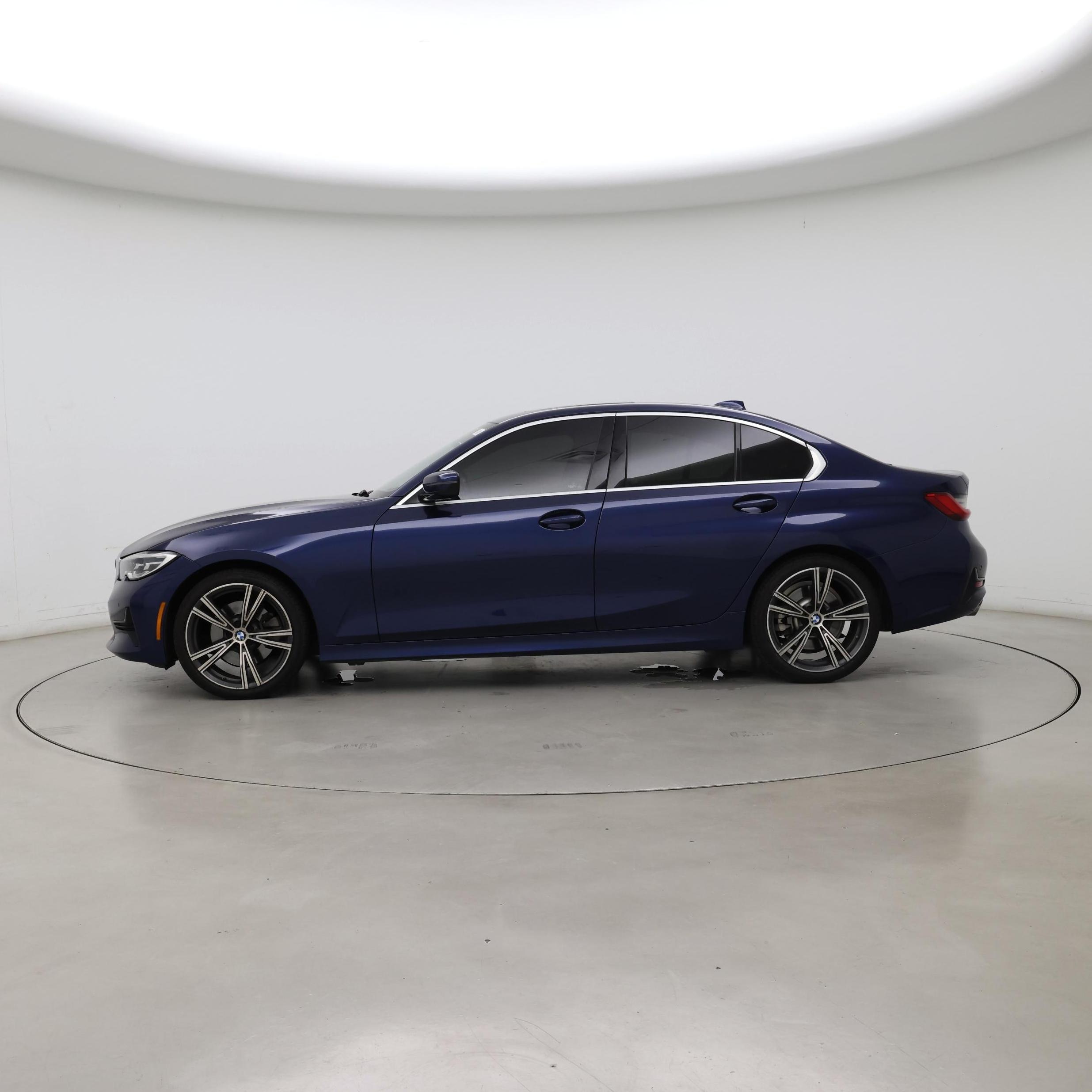 Thumbnail: 2020 BMW 3 Series - 3