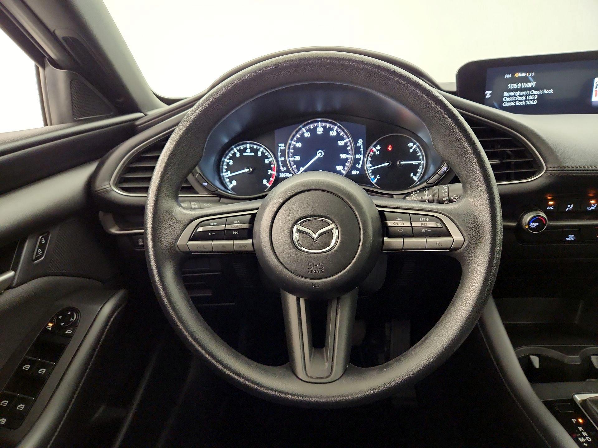 Thumbnail: 2022 Mazda Mazda3 - 10
