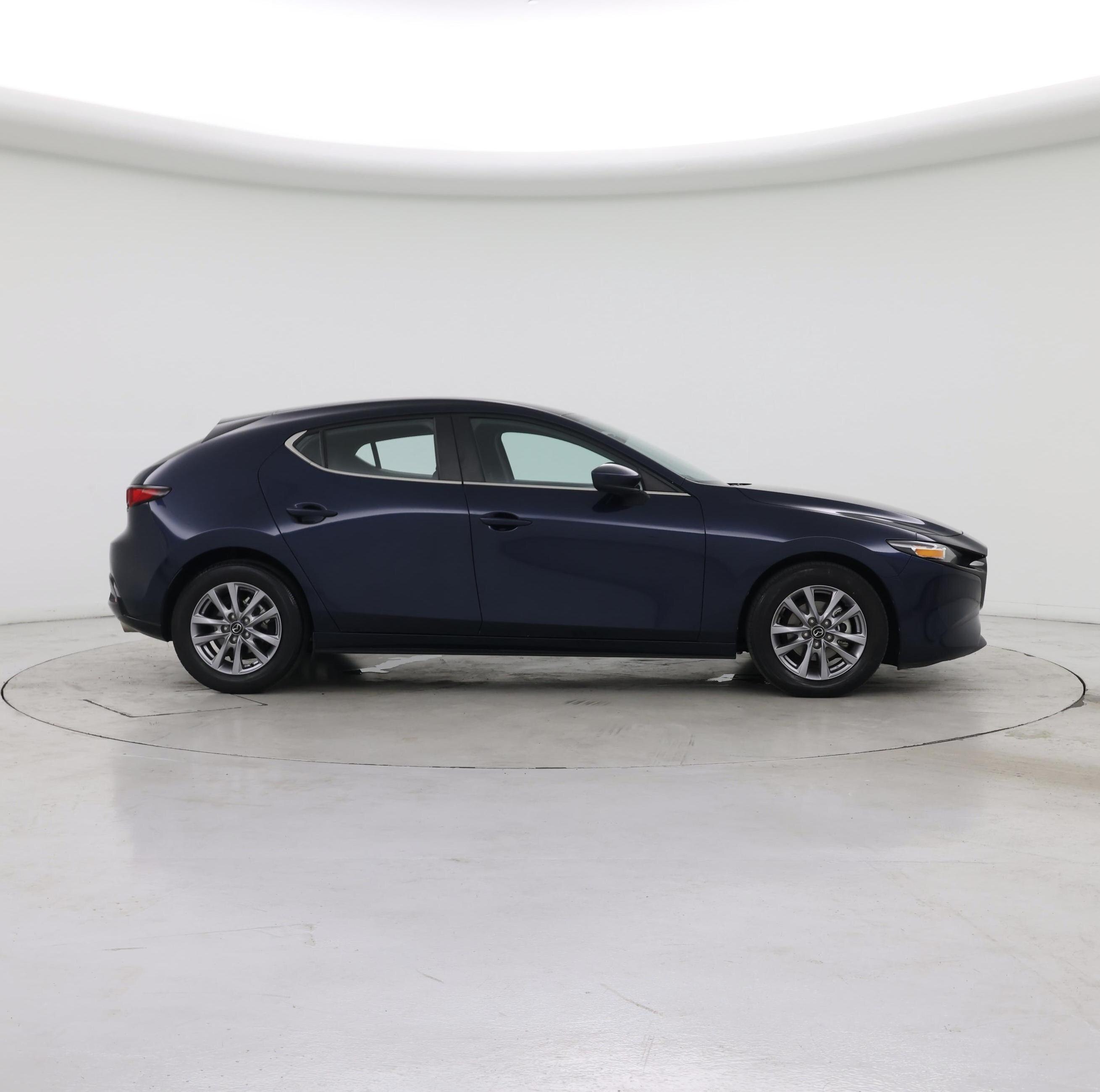 Thumbnail: 2022 Mazda Mazda3 - 7