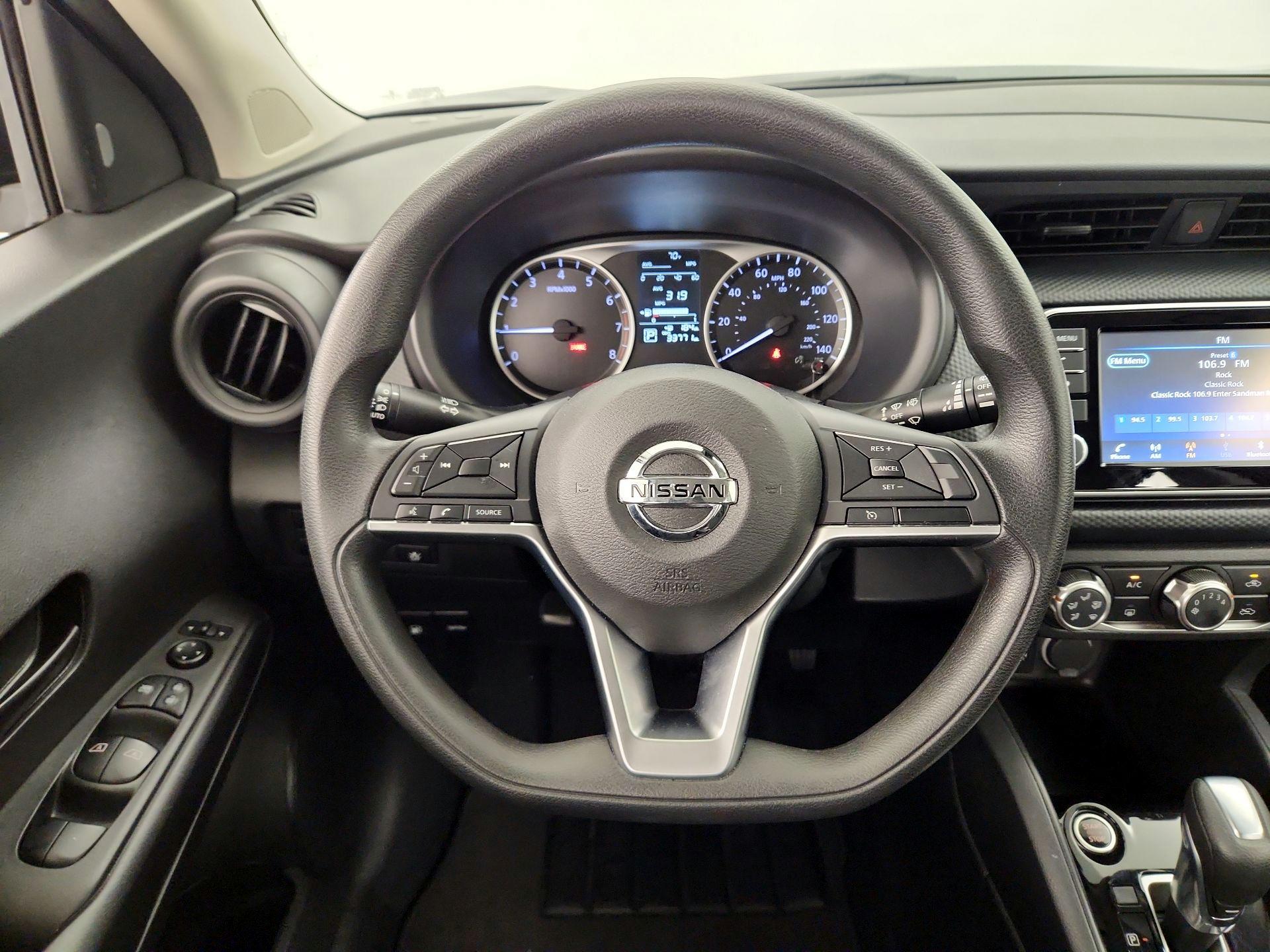 Thumbnail: 2021 Nissan Kicks - 10
