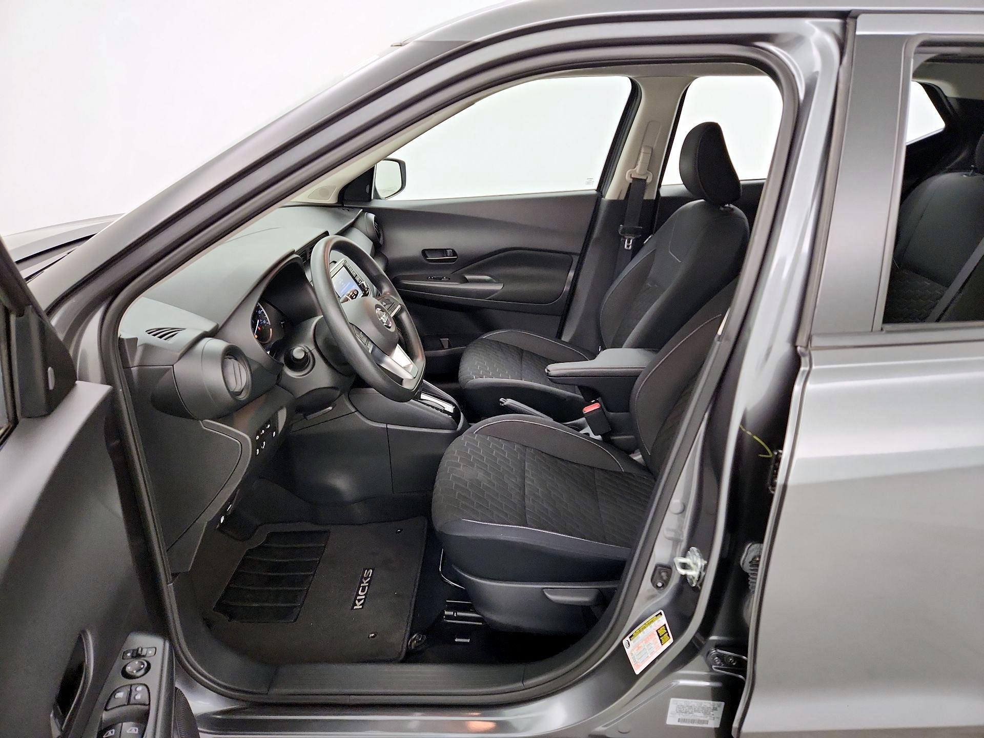 Thumbnail: 2021 Nissan Kicks - 11