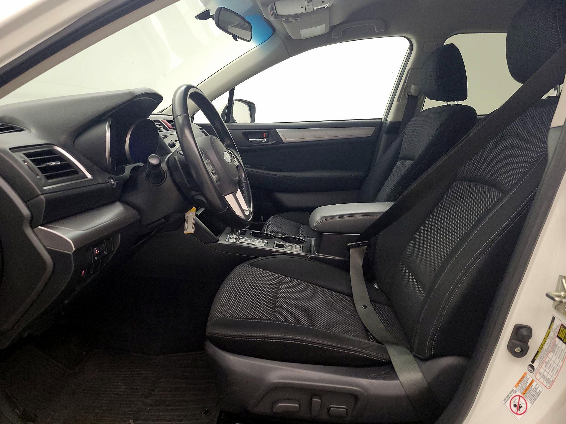 Thumbnail: 2015 Subaru Outback - 11
