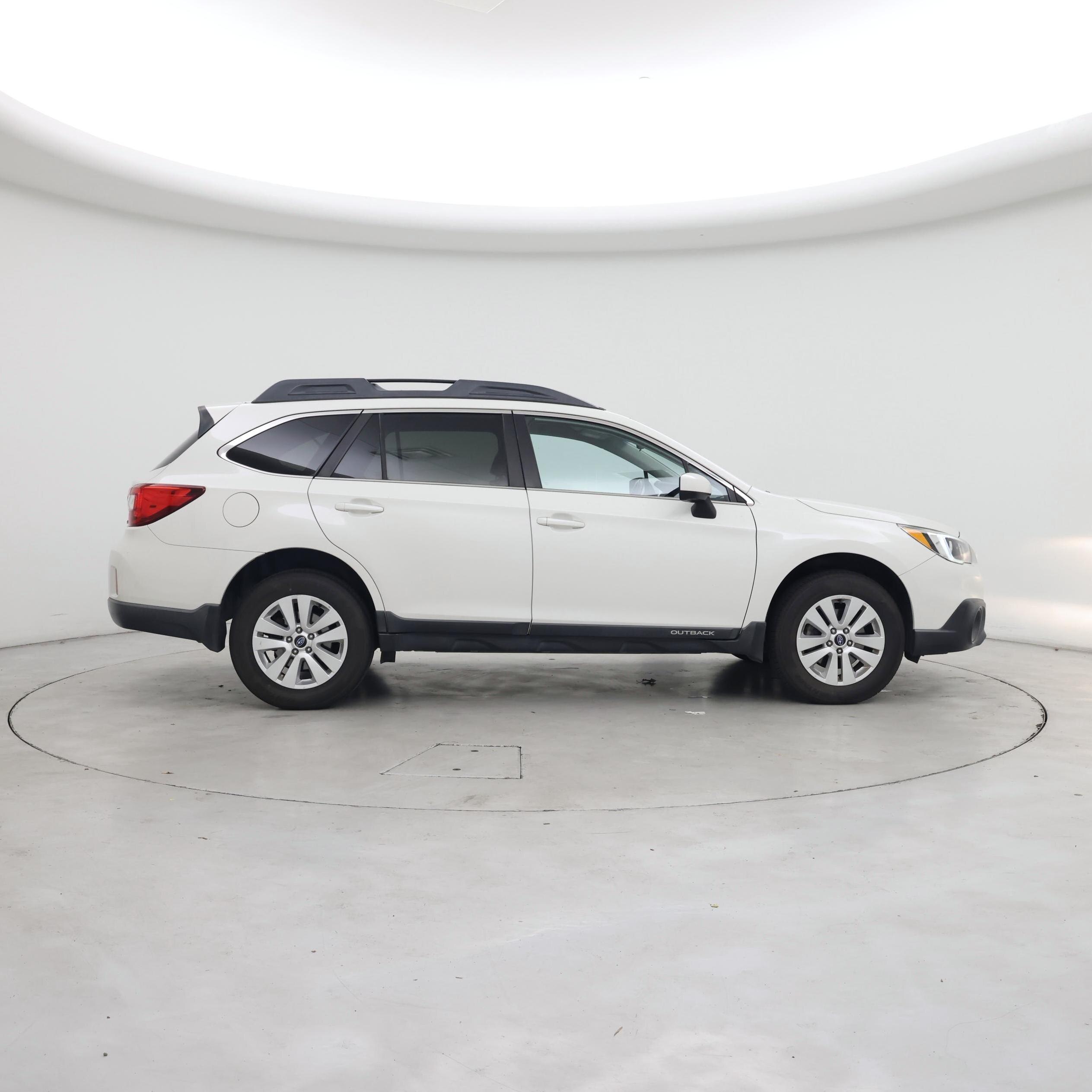 Thumbnail: 2015 Subaru Outback - 7
