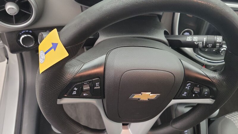 2020 Chevrolet Sonic LT 25