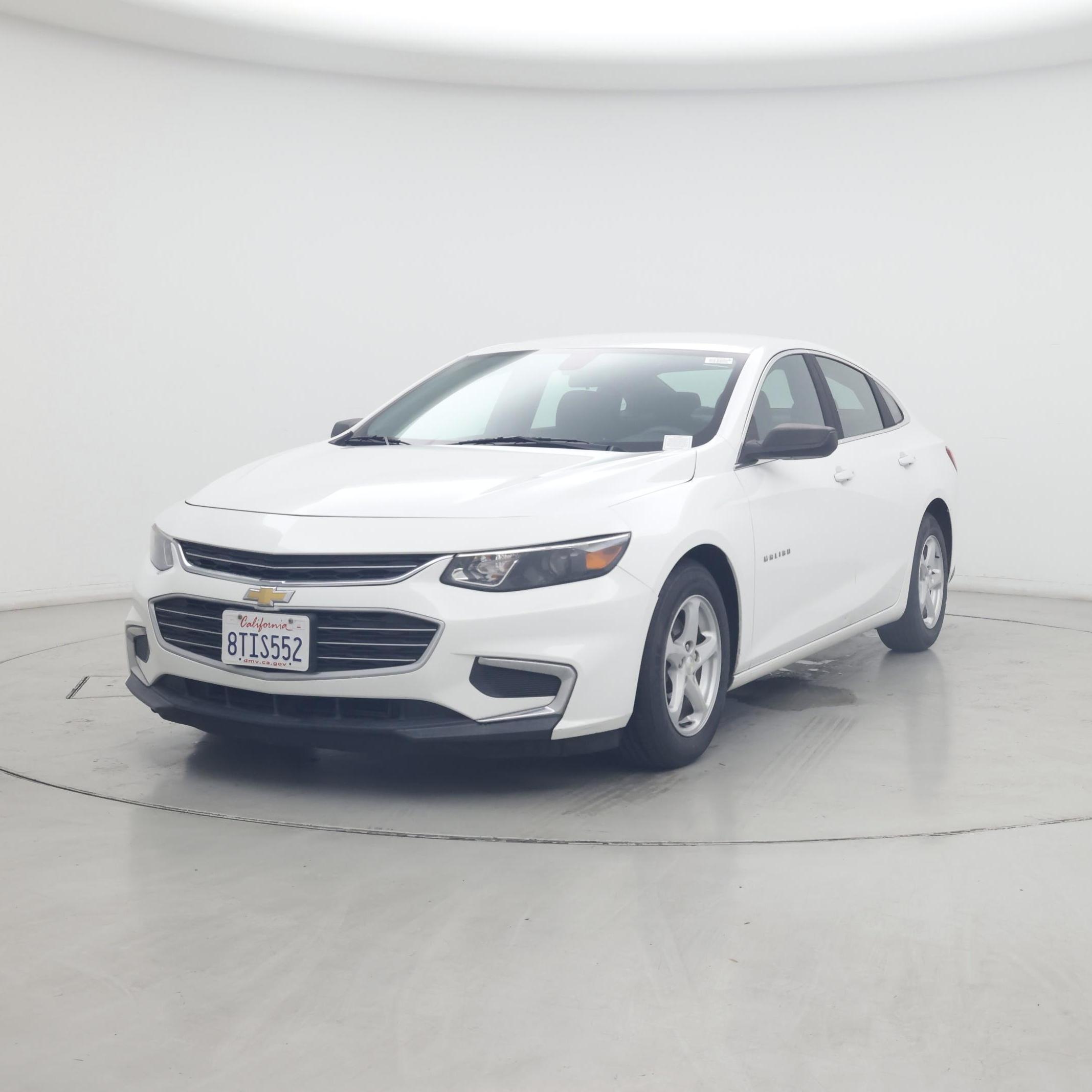Thumbnail: 2017 Chevrolet Malibu - 4