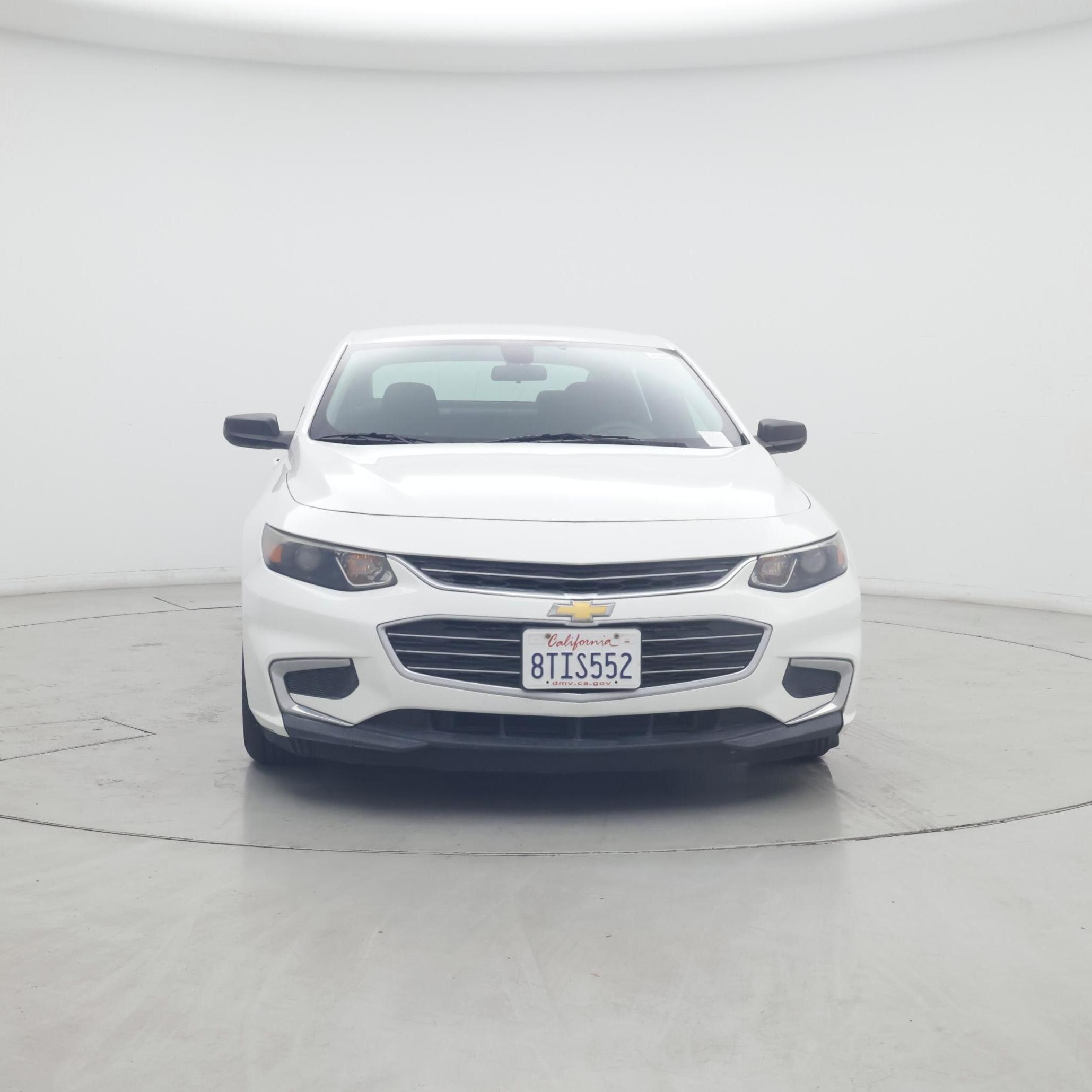 Thumbnail: 2017 Chevrolet Malibu - 5