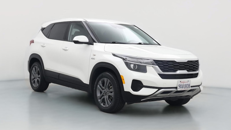 2022 Kia Seltos LX Hero Image