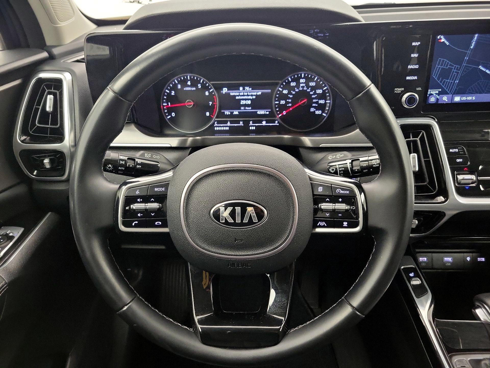 Thumbnail: 2021 Kia Sorento - 10