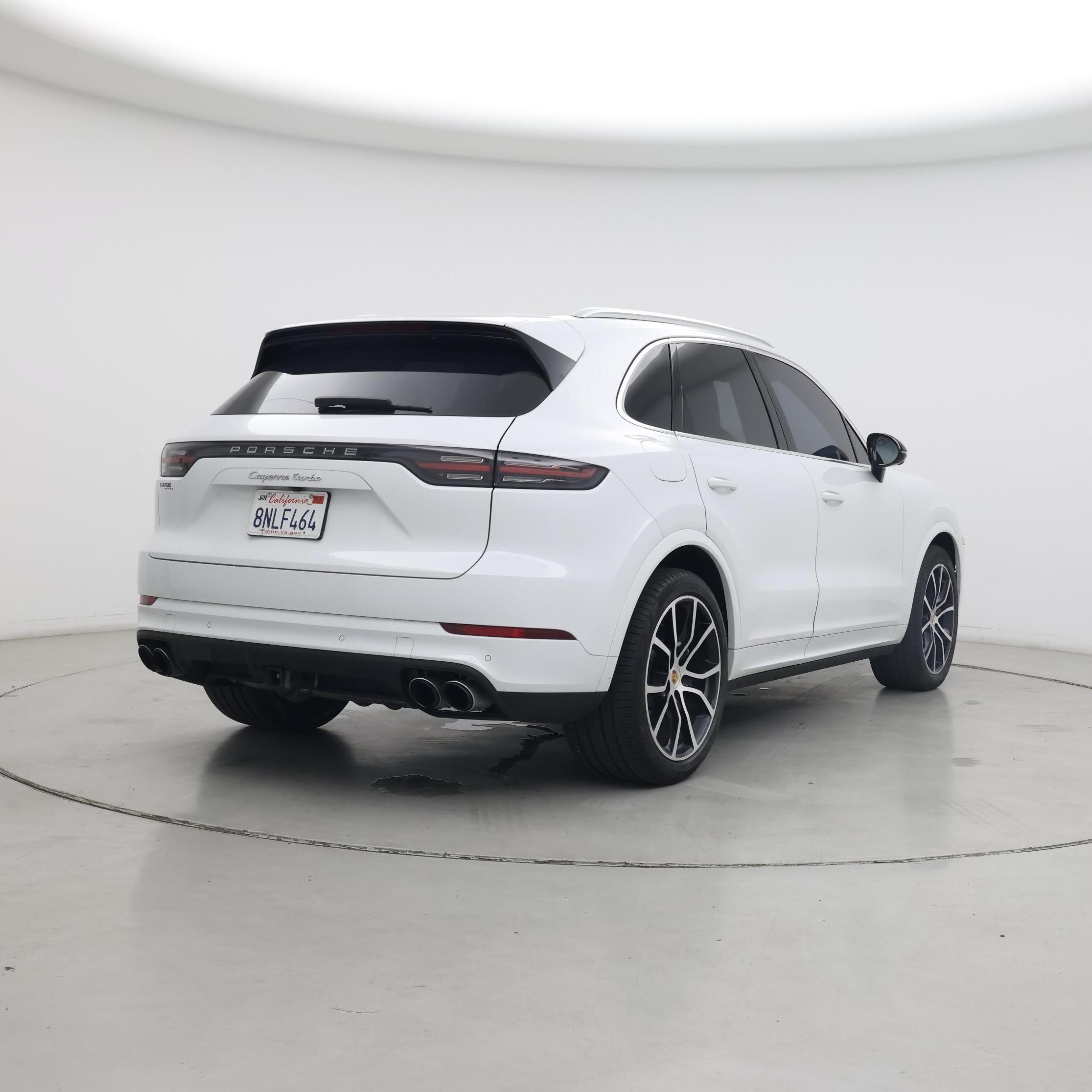 Thumbnail: 2020 Porsche Cayenne - 8