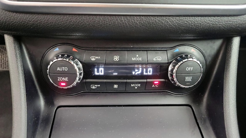 2016 Mercedes-Benz GLA 250 17