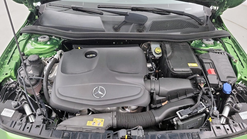 2016 Mercedes-Benz GLA 250 23