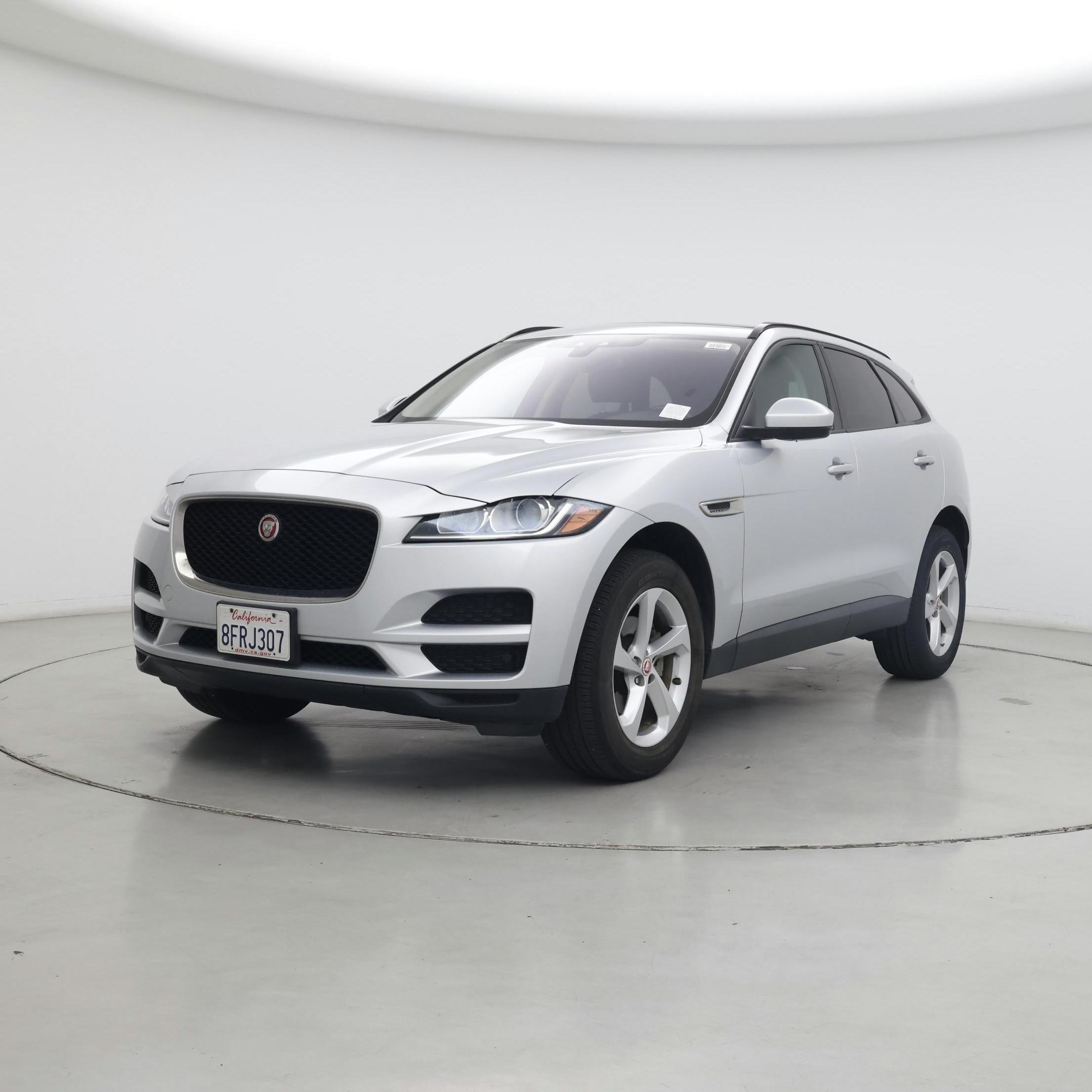 Thumbnail: 2018 Jaguar F-Pace - 4